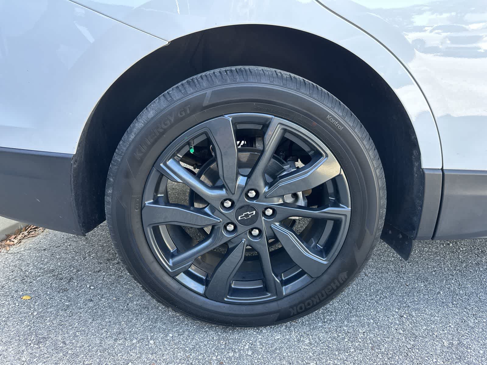 2022 Chevrolet Equinox RS 8