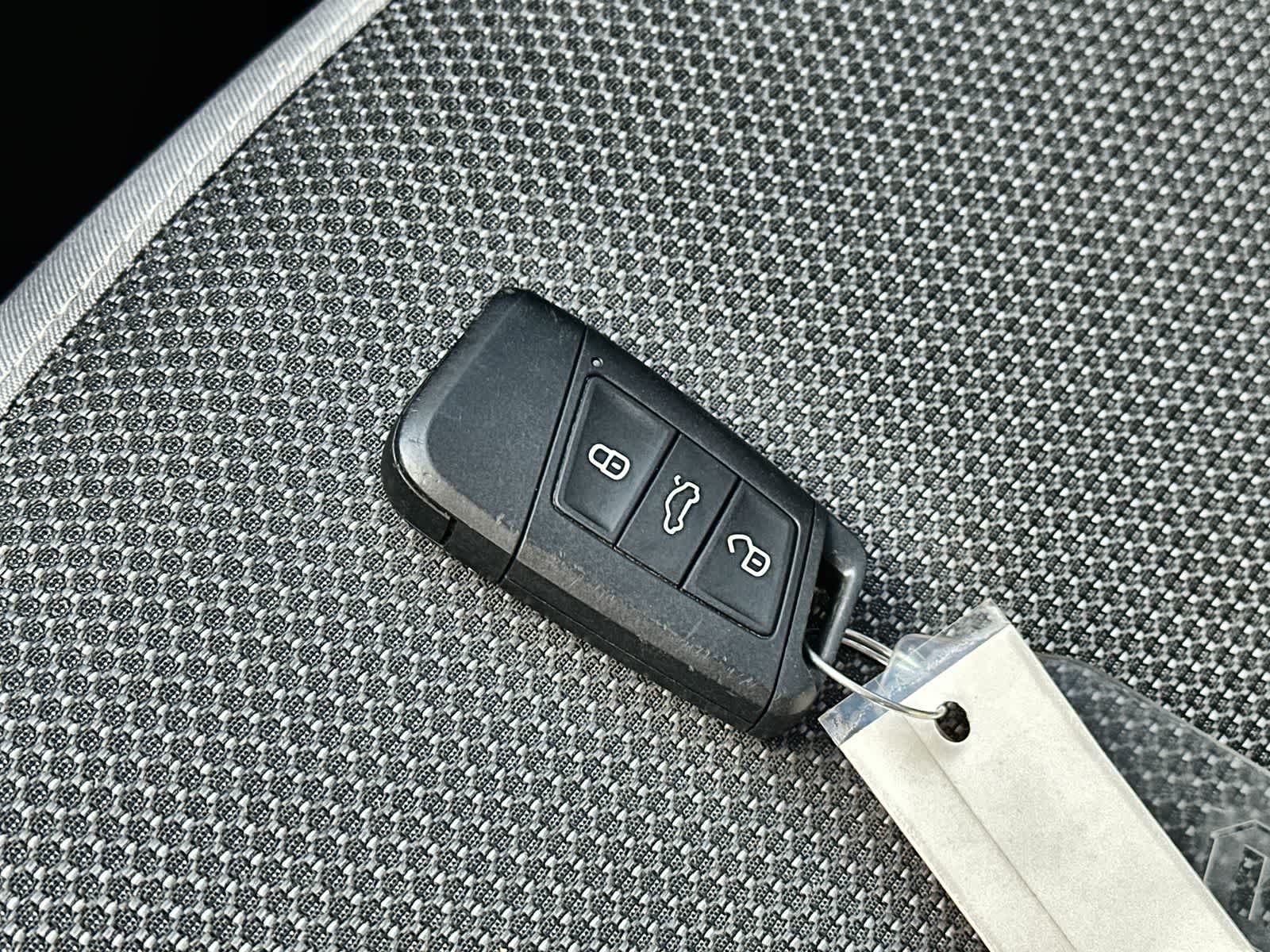 Thumbnail: 2024 Volkswagen Taos - 20