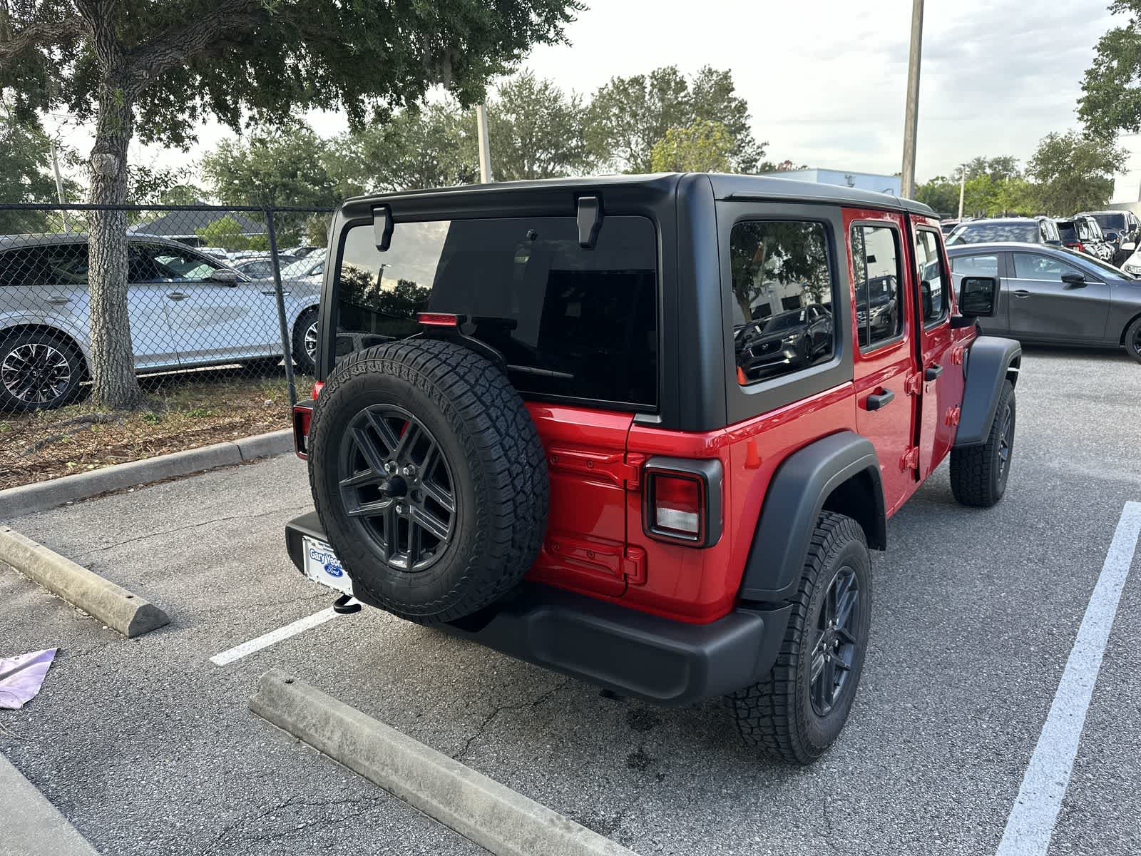 Thumbnail: 2024 Jeep Wrangler - 7