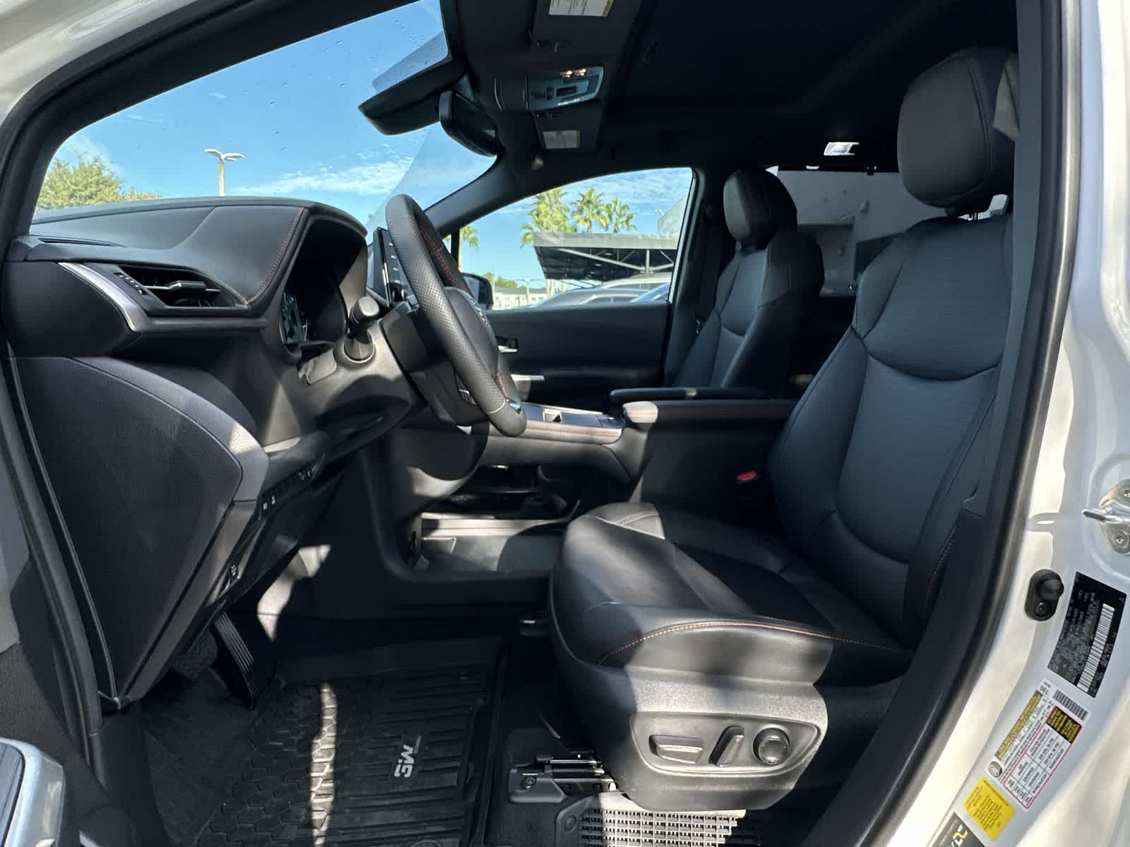 Thumbnail: 2023 Toyota Sienna - 11