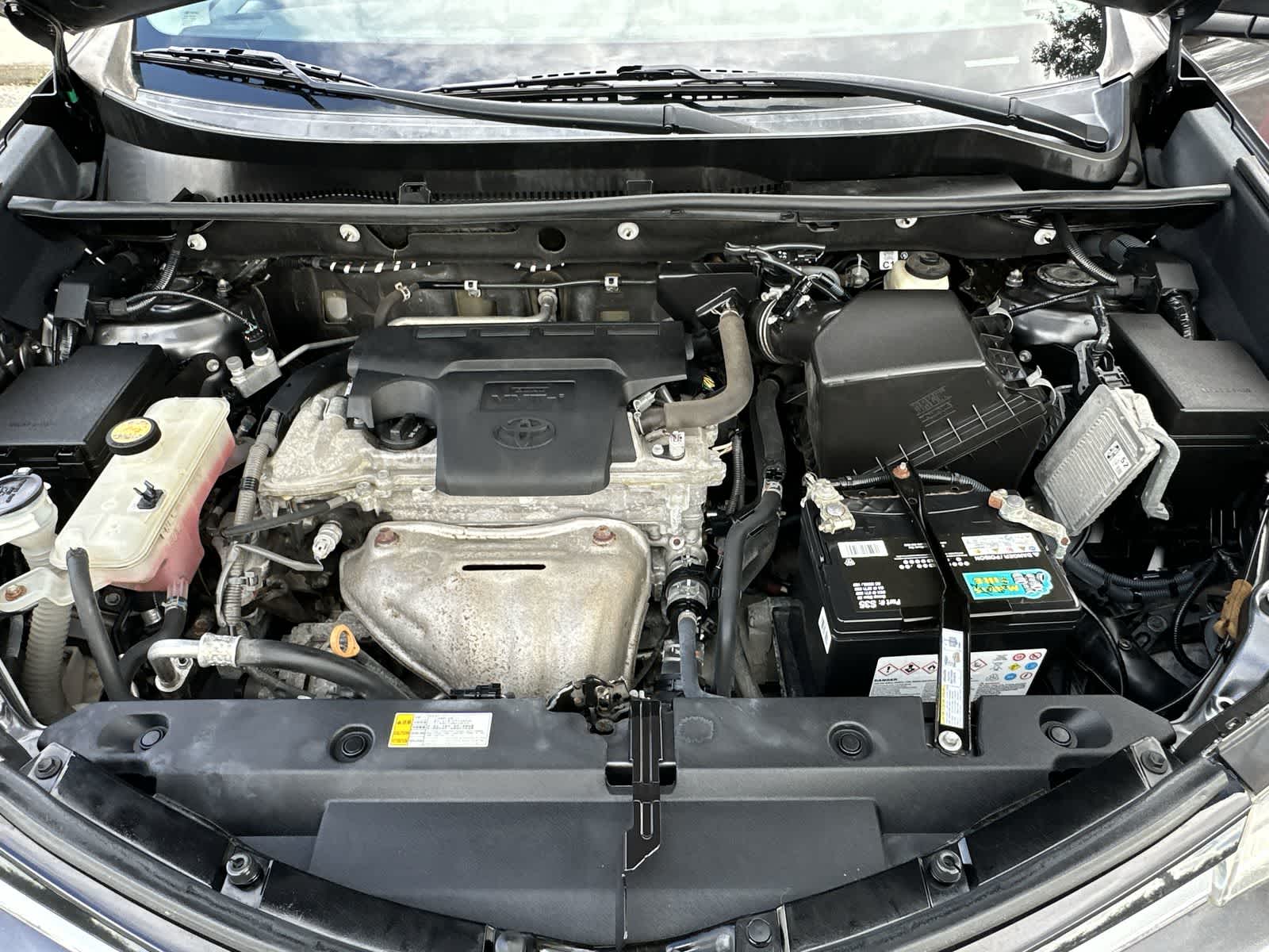 Thumbnail: 2017 Toyota RAV4 - 9