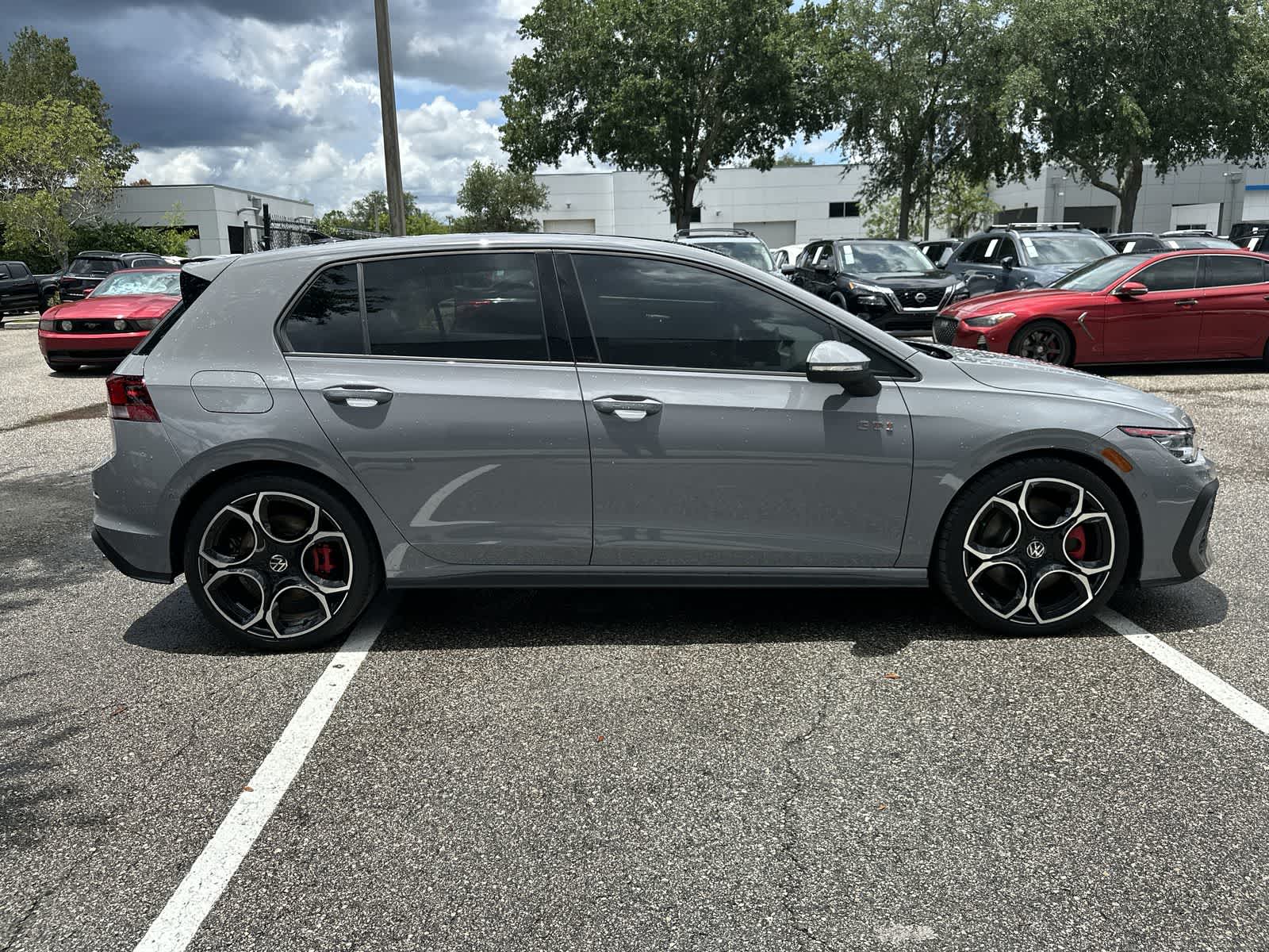 Thumbnail: 2026 Volkswagen Golf - 9