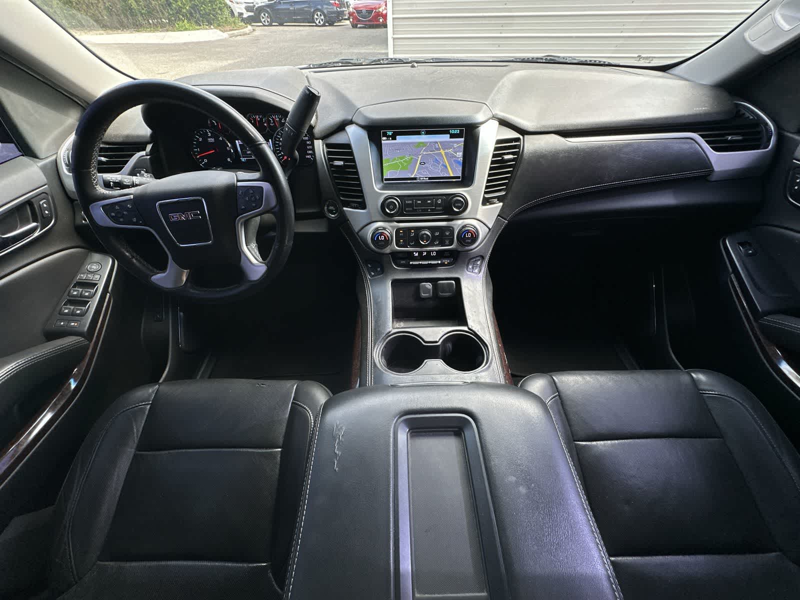 Thumbnail: 2019 GMC Yukon XL - 13