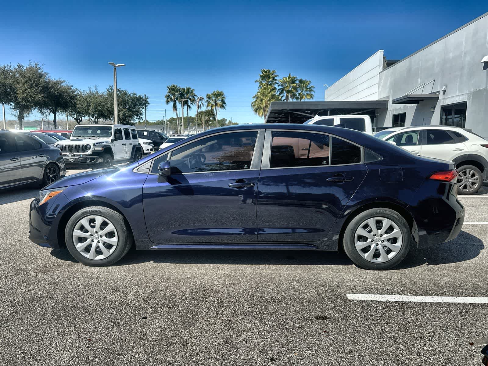 Thumbnail: 2021 Toyota Corolla - 3