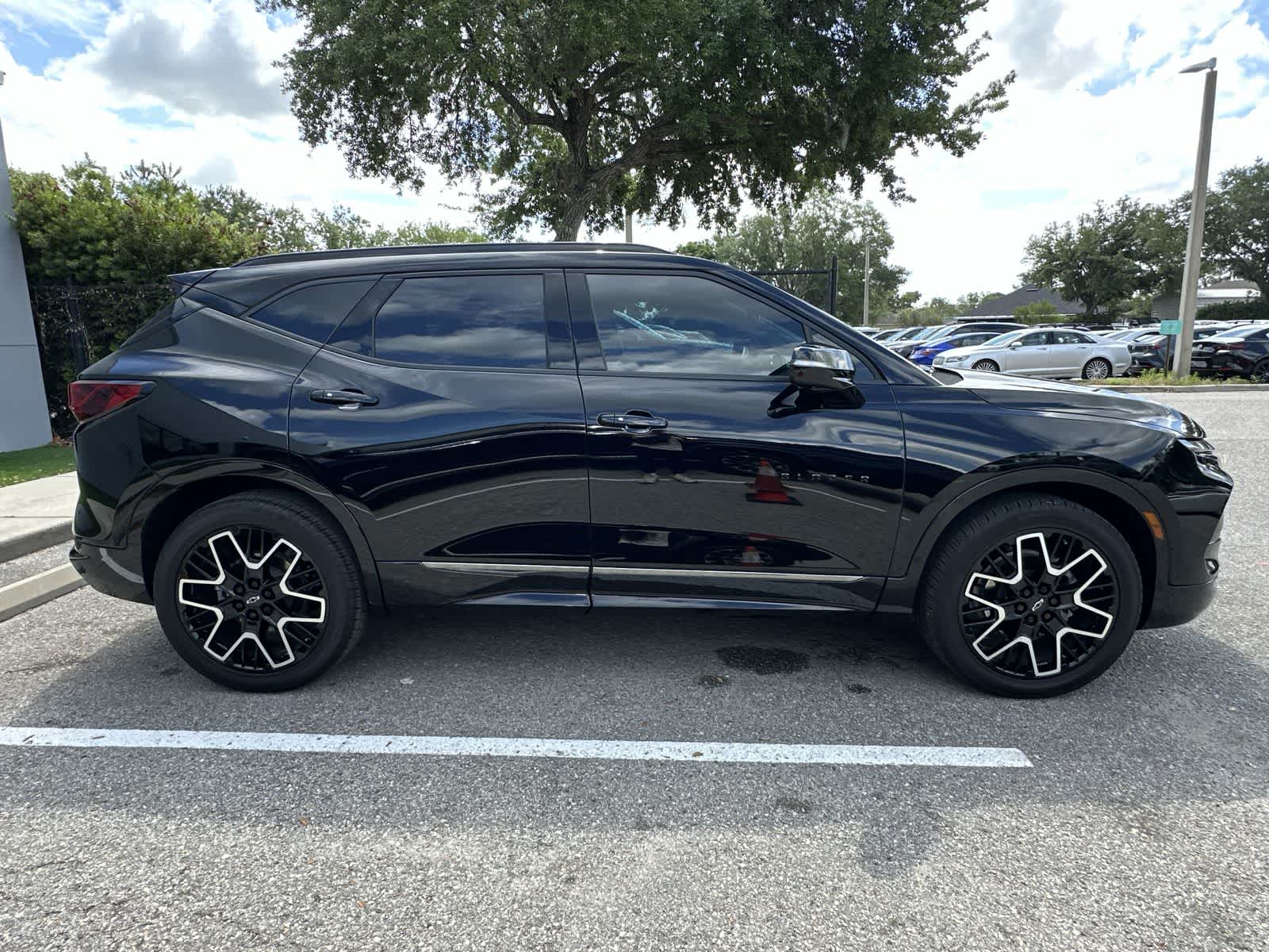 Thumbnail: 2023 Chevrolet Blazer - 10