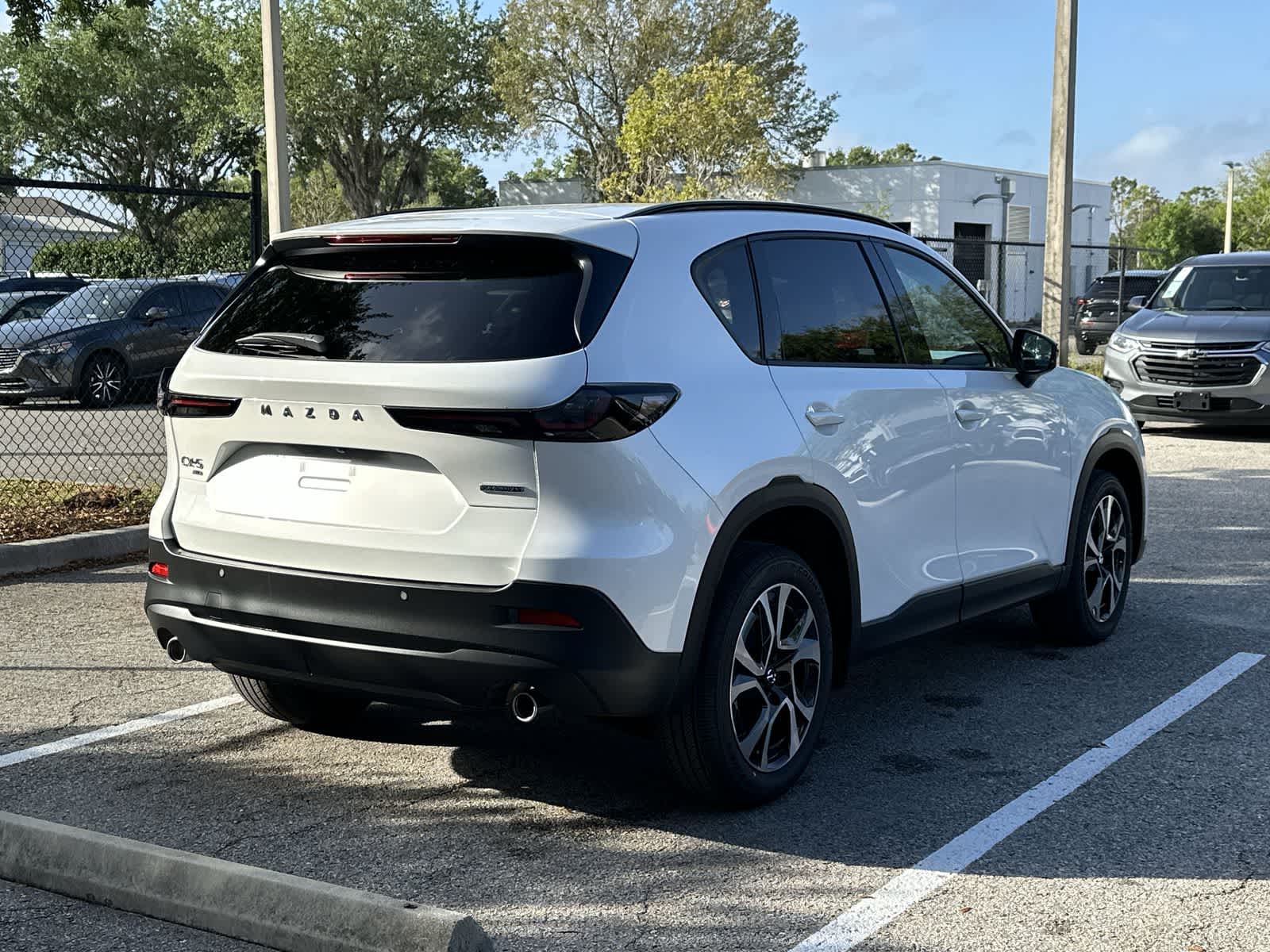Thumbnail: 2026 Mazda CX-5 - 8