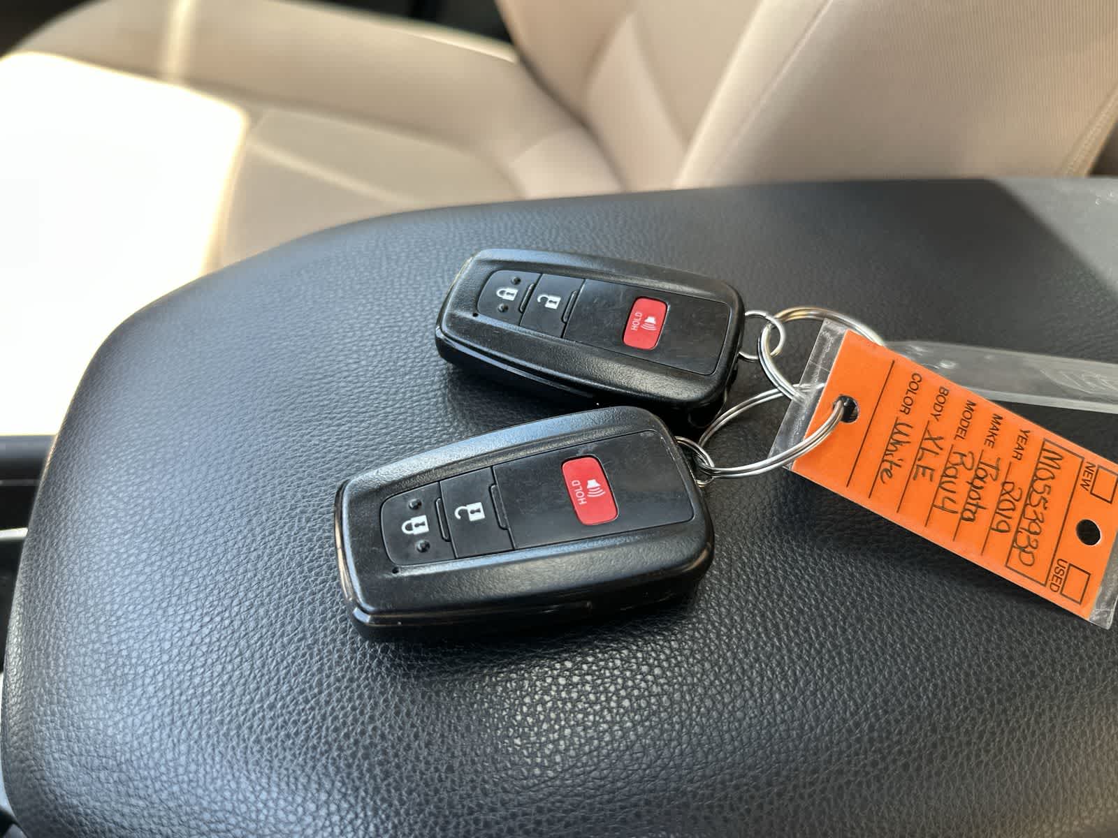 Thumbnail: 2019 Toyota RAV4 - 26