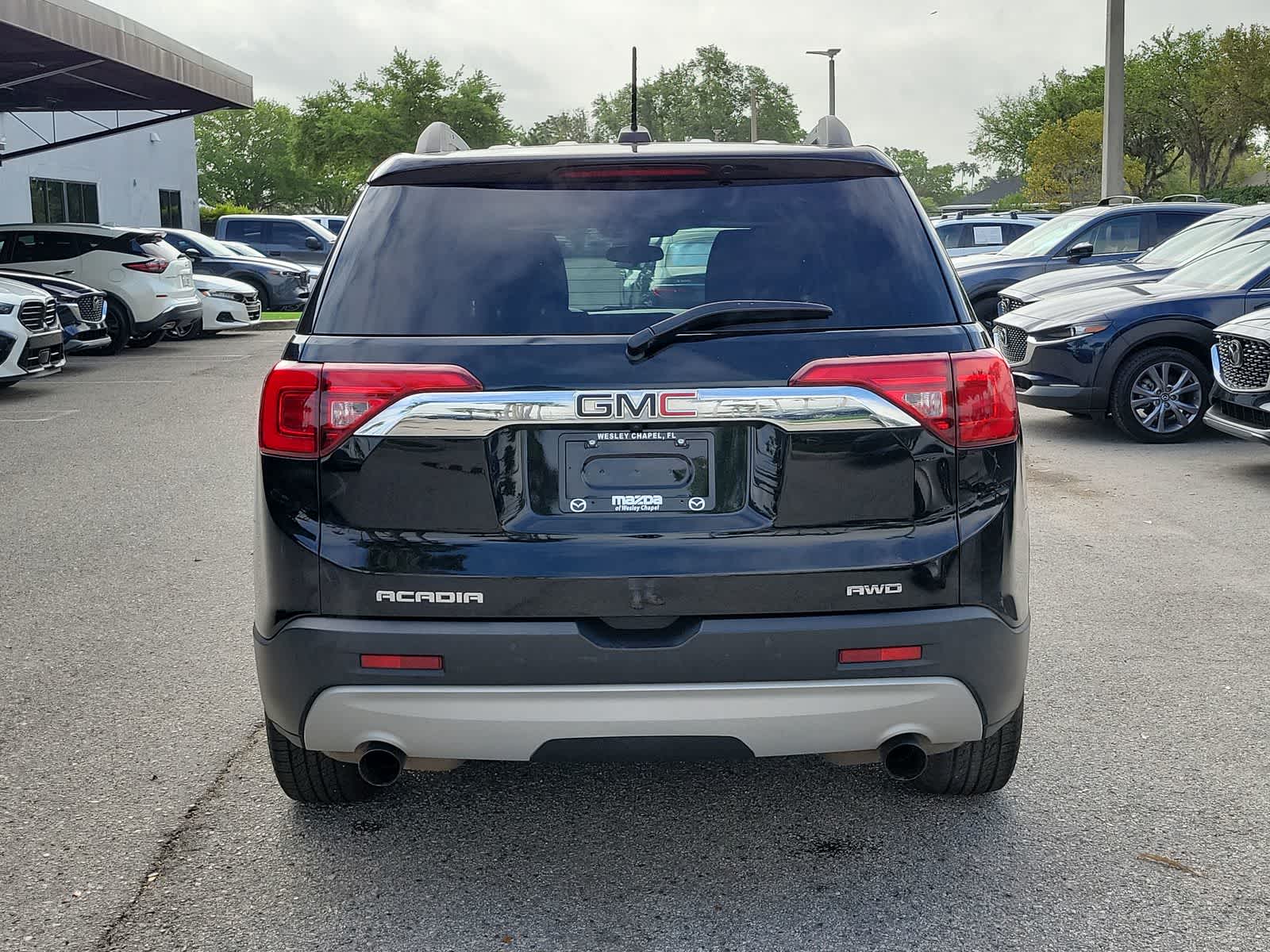 2017 GMC Acadia SLE 4