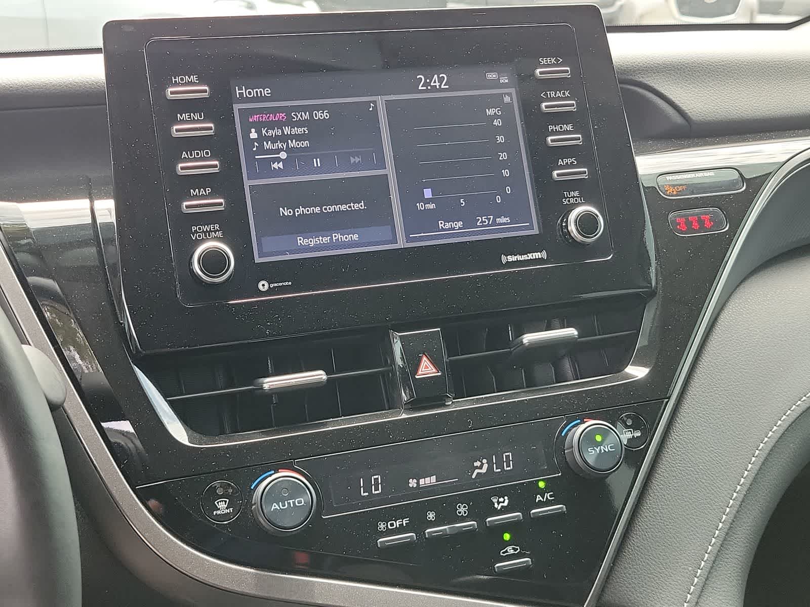 2024 Toyota Camry SE 21
