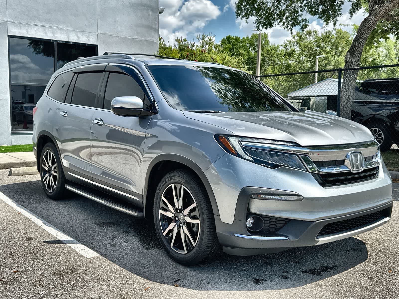Thumbnail: 2020 Honda Pilot - 11