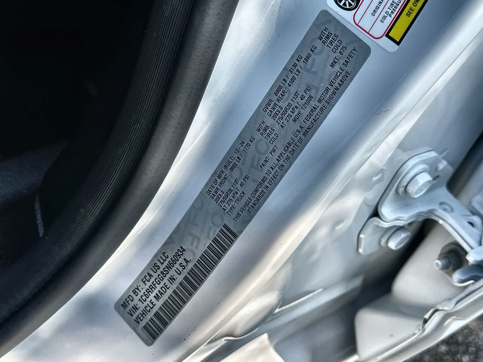 Thumbnail: 2025 RAM 1500 - 22