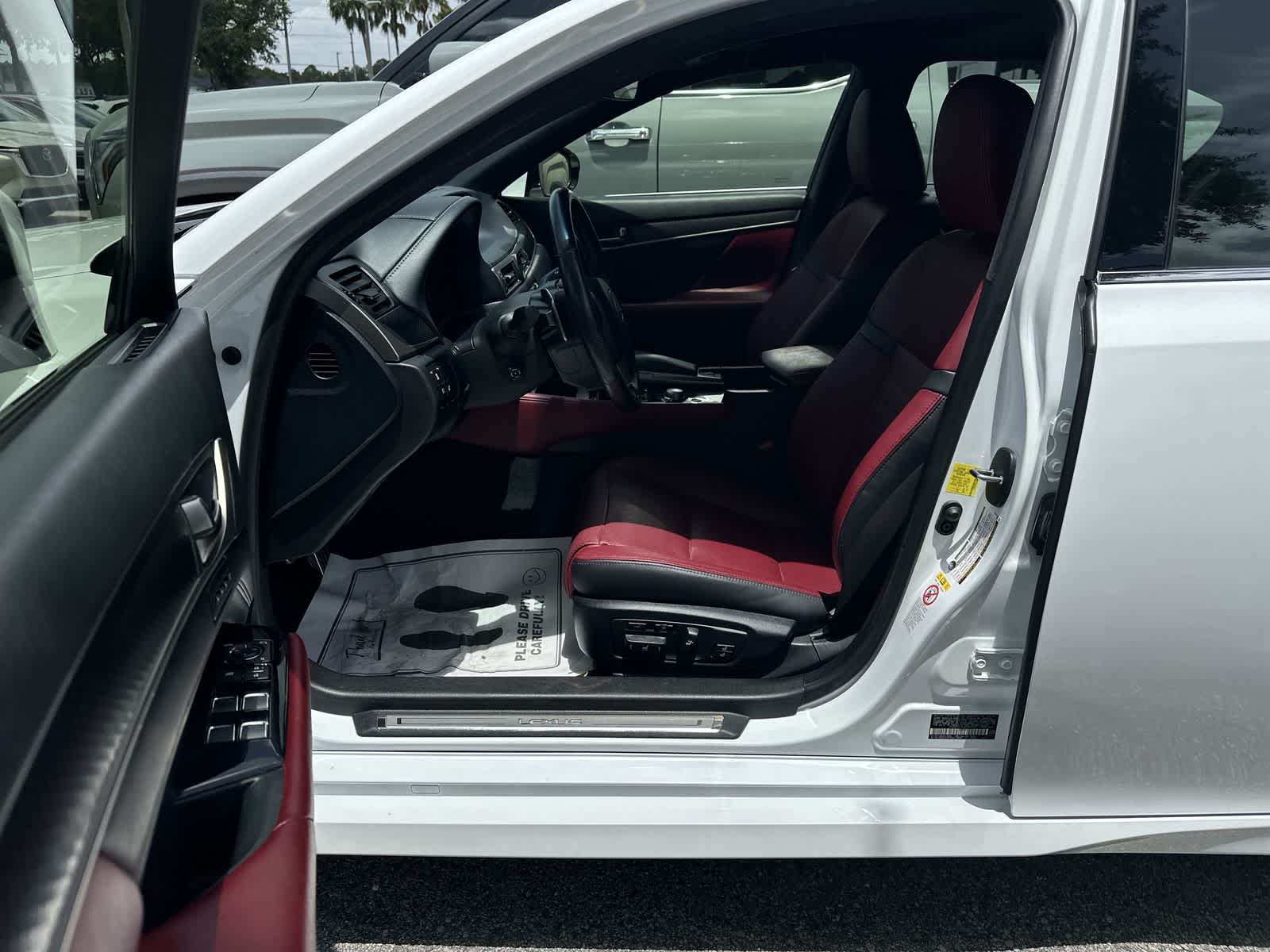 Thumbnail: 2018 Lexus GS - 2