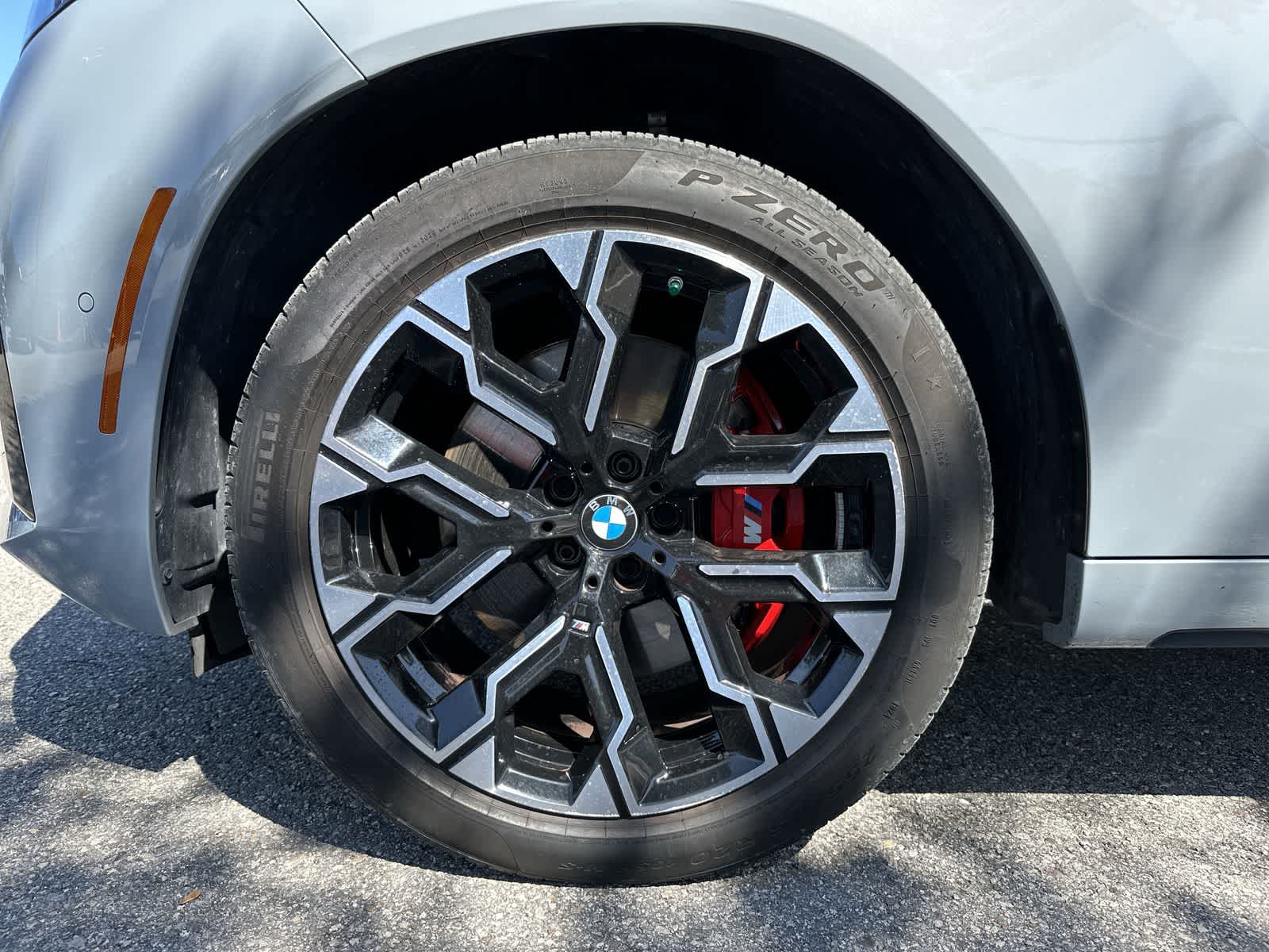 Thumbnail: 2025 BMW M5 - 14