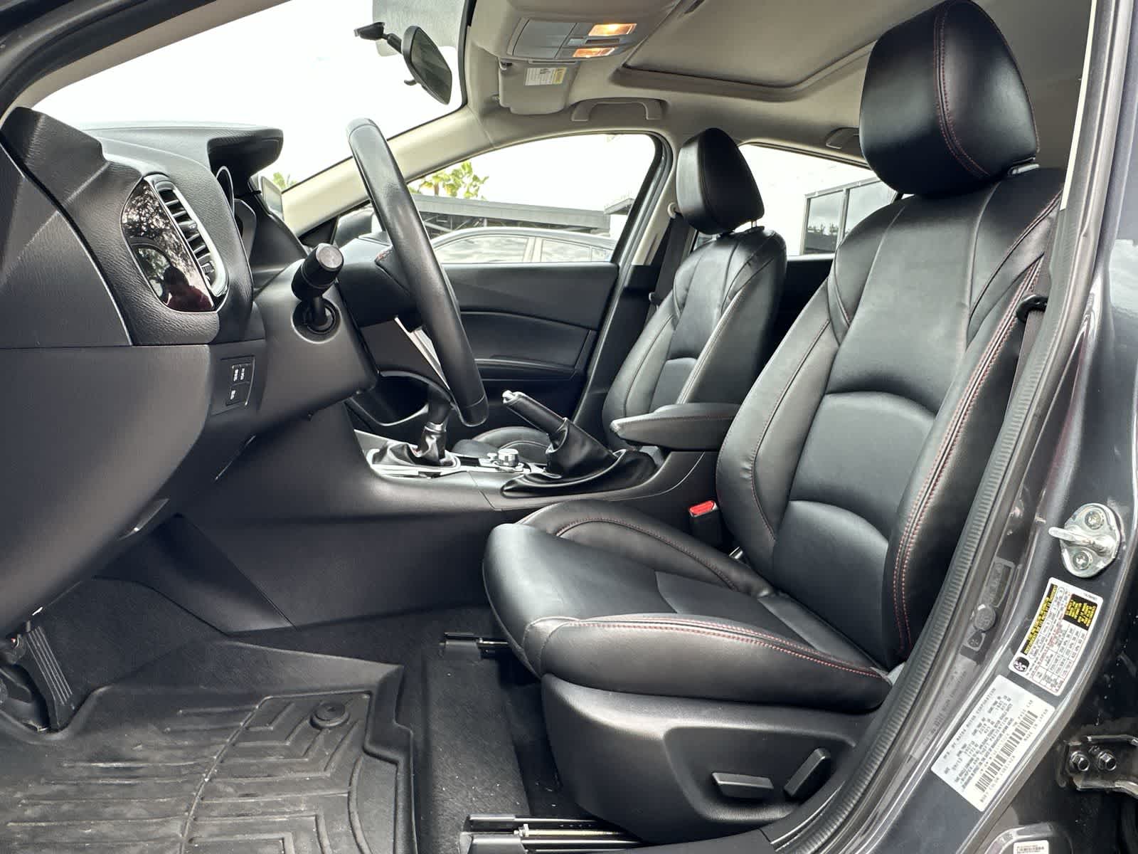 Thumbnail: 2014 Mazda Mazda3 - 11