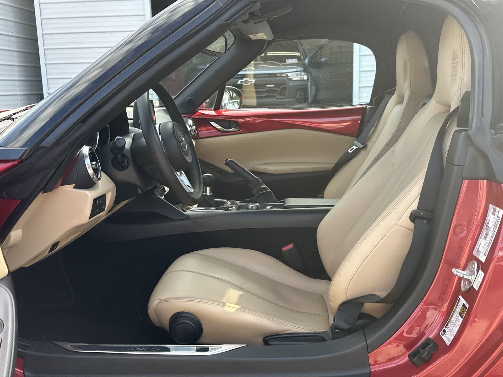 Thumbnail: 2017 Mazda MX-5 Miata - 2