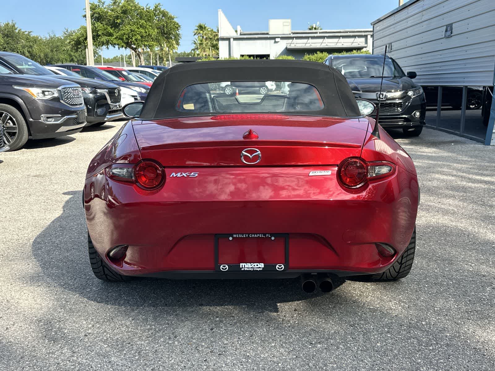 Thumbnail: 2017 Mazda MX-5 Miata - 5