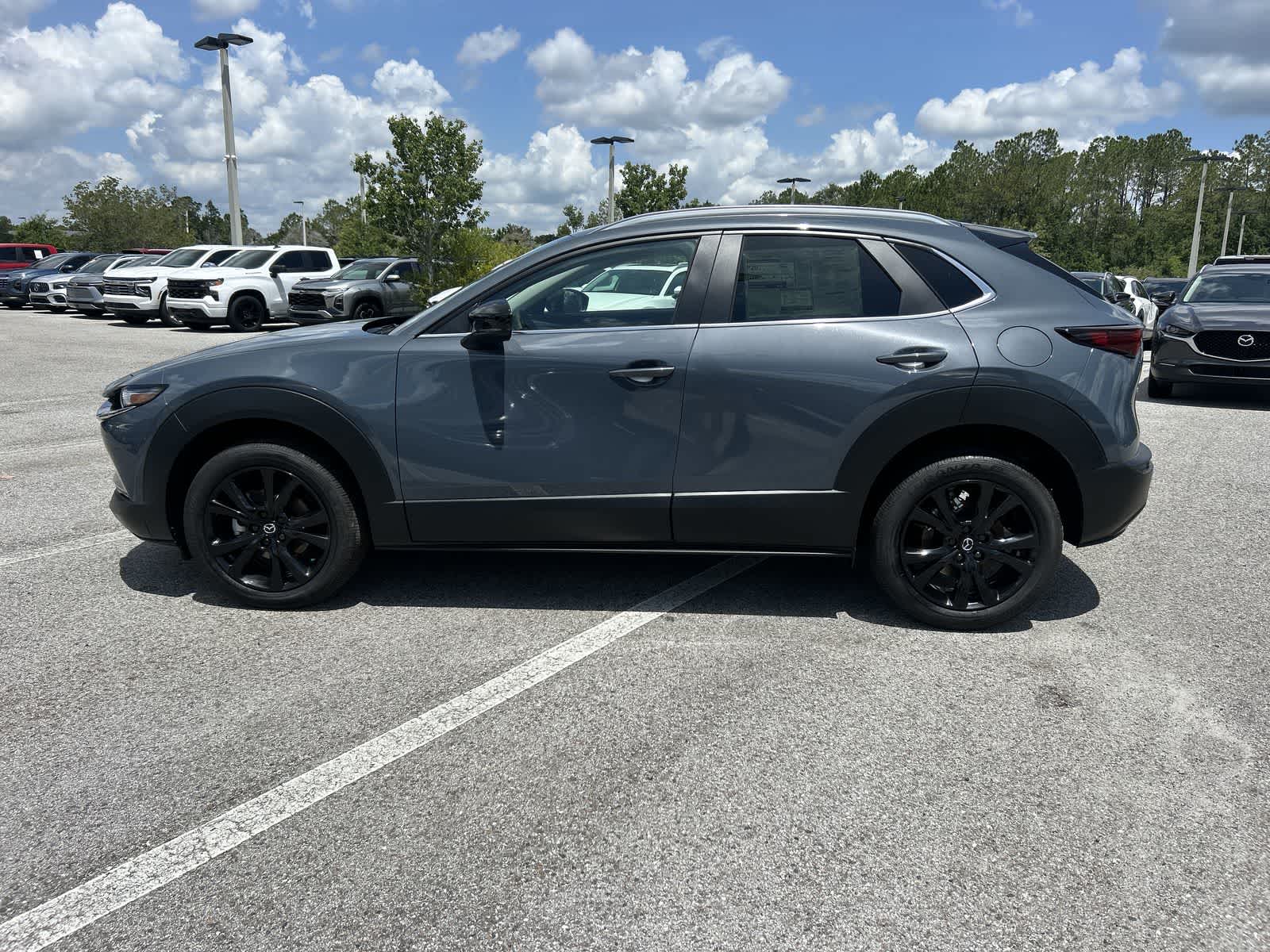 2025 Mazda CX-30 Carbon 3