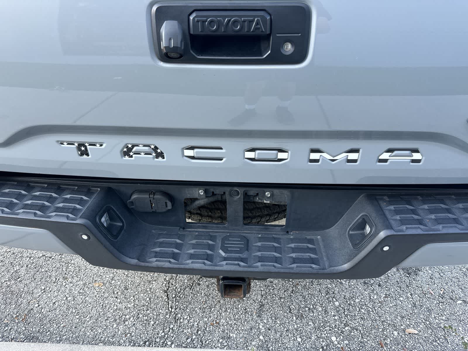 Thumbnail: 2017 Toyota Tacoma - 14