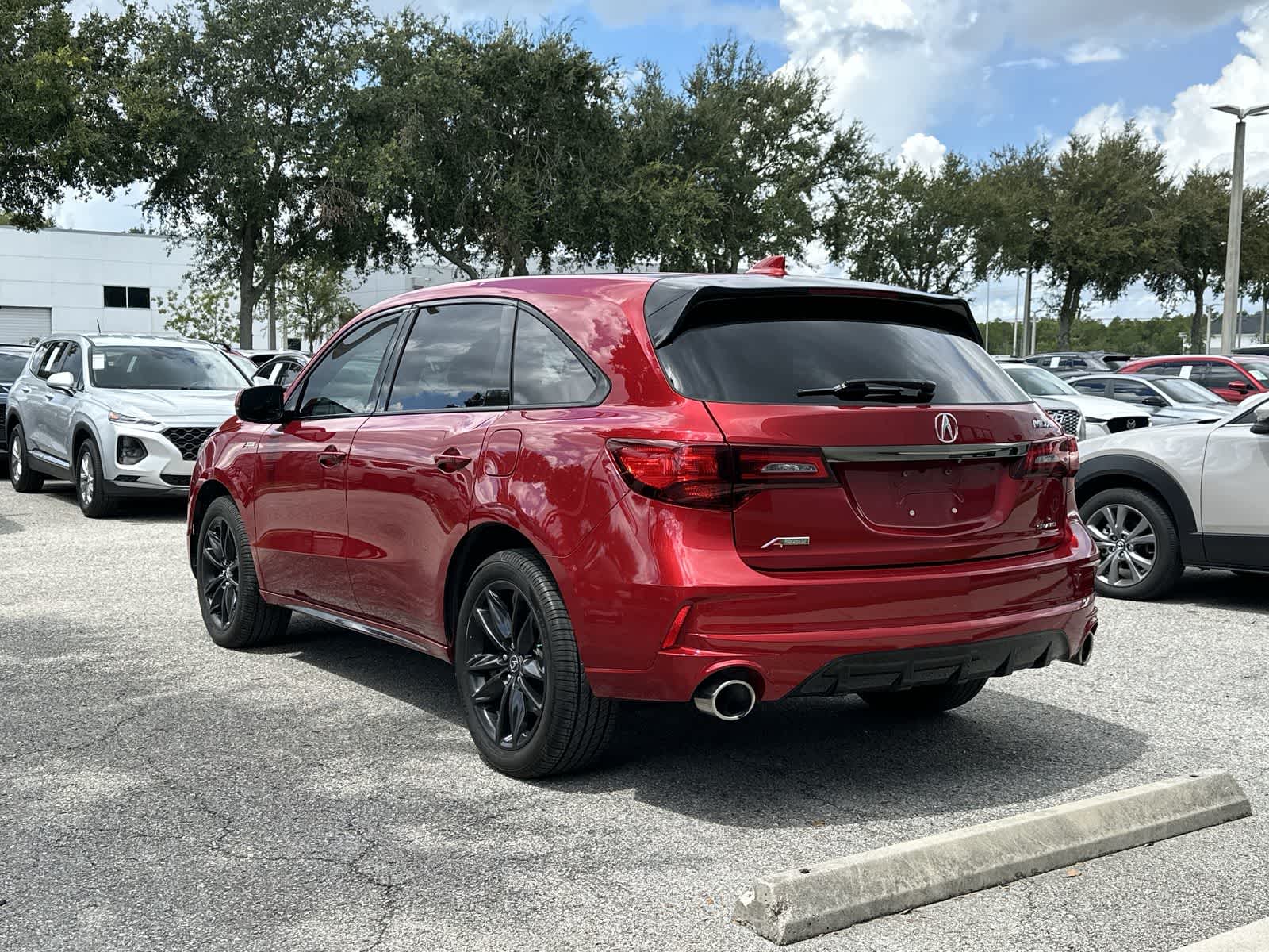 Thumbnail: 2019 Acura MDX - 4