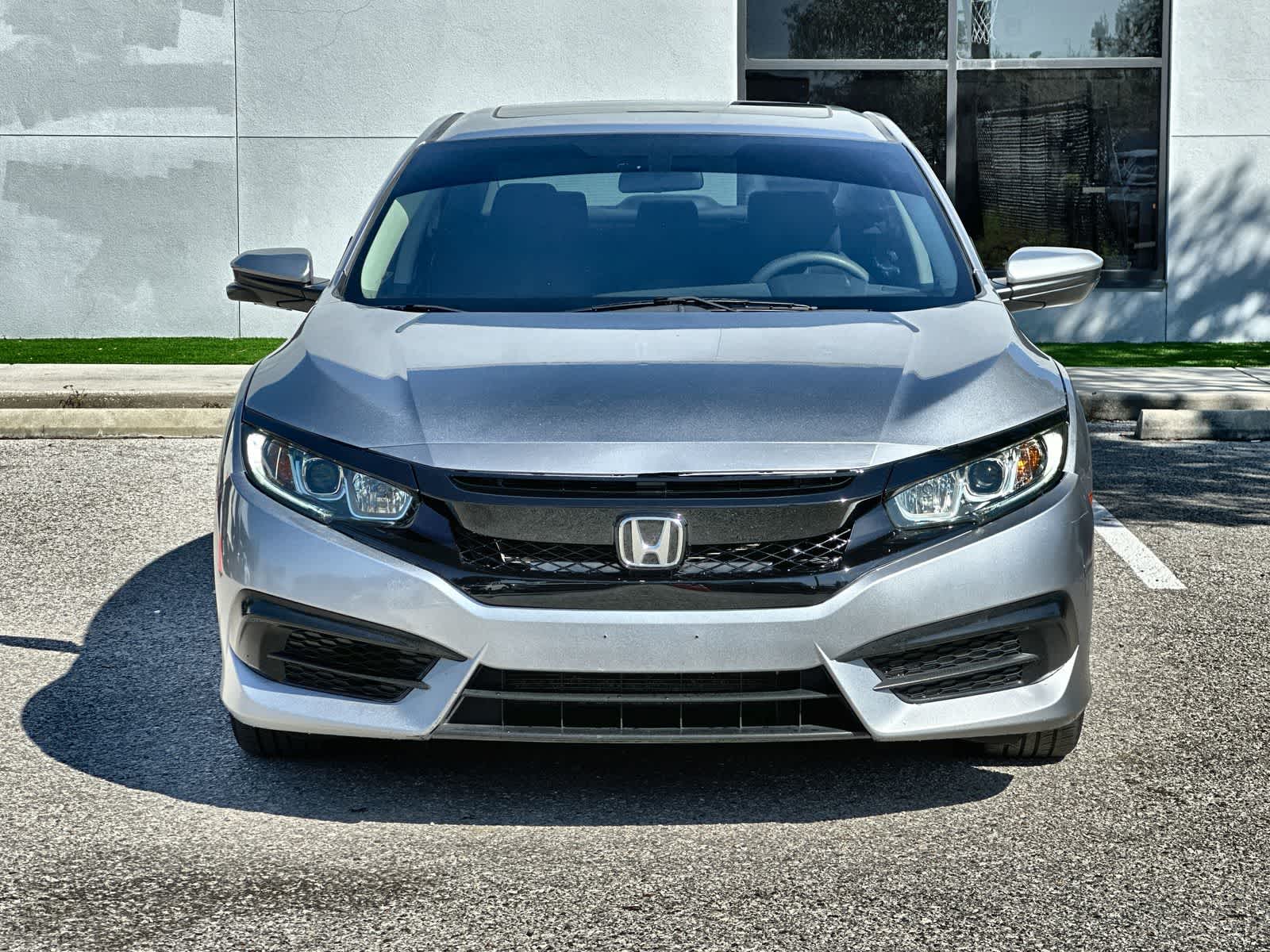 Thumbnail: 2017 Honda Civic - 6