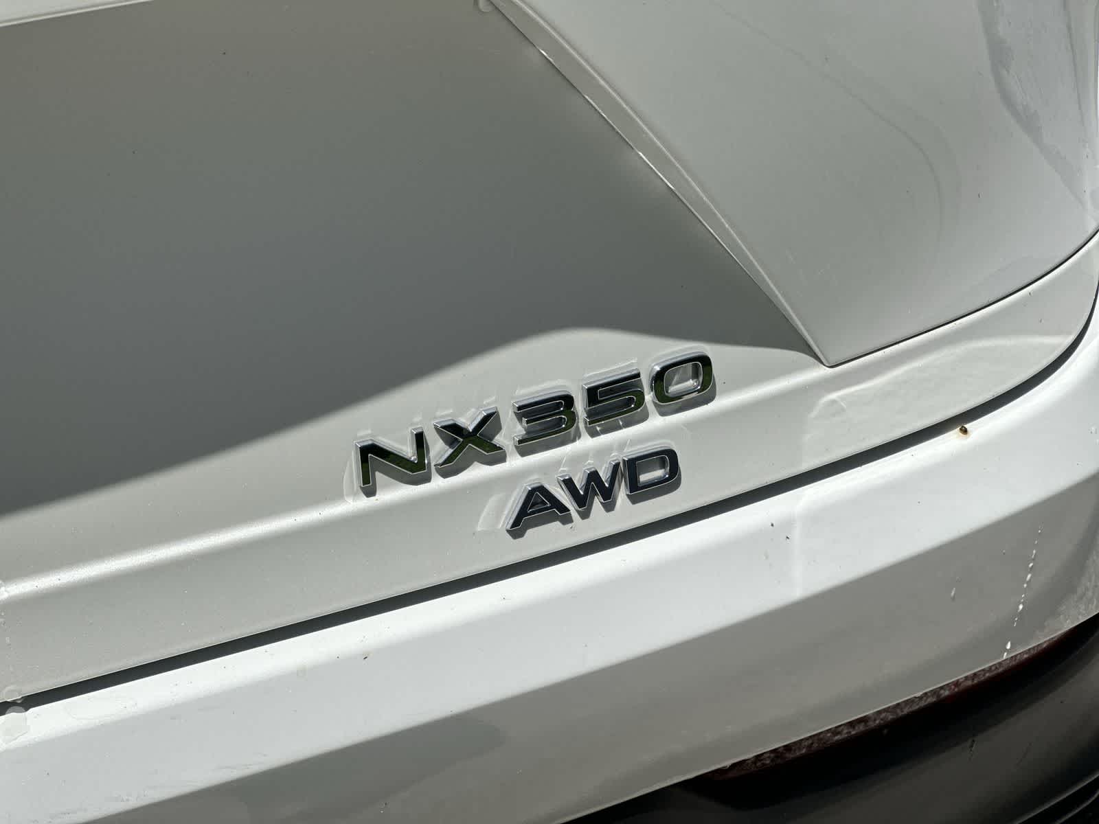 Thumbnail: 2024 Lexus ES - 13