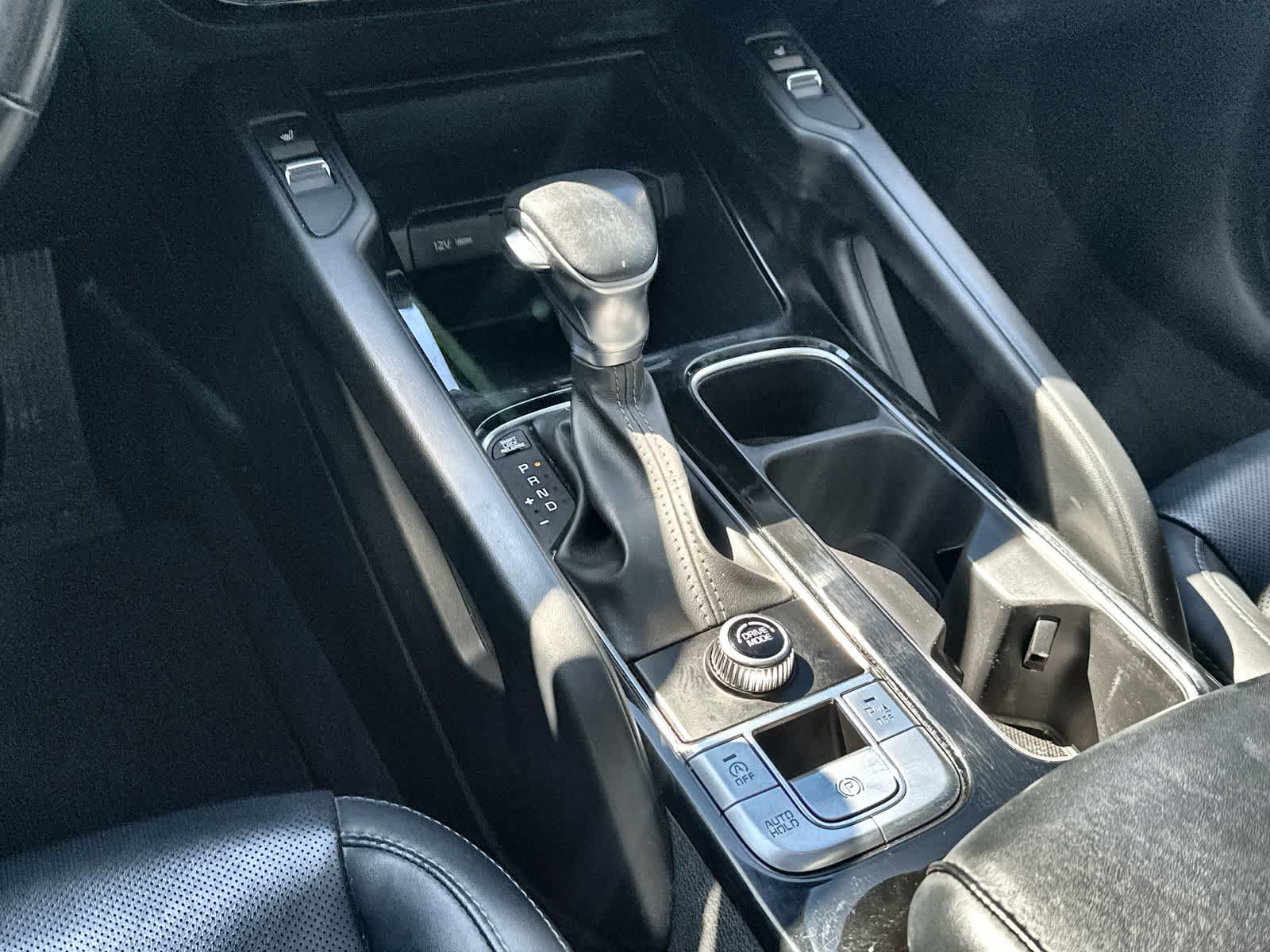 Thumbnail: 2021 Kia Telluride - 23