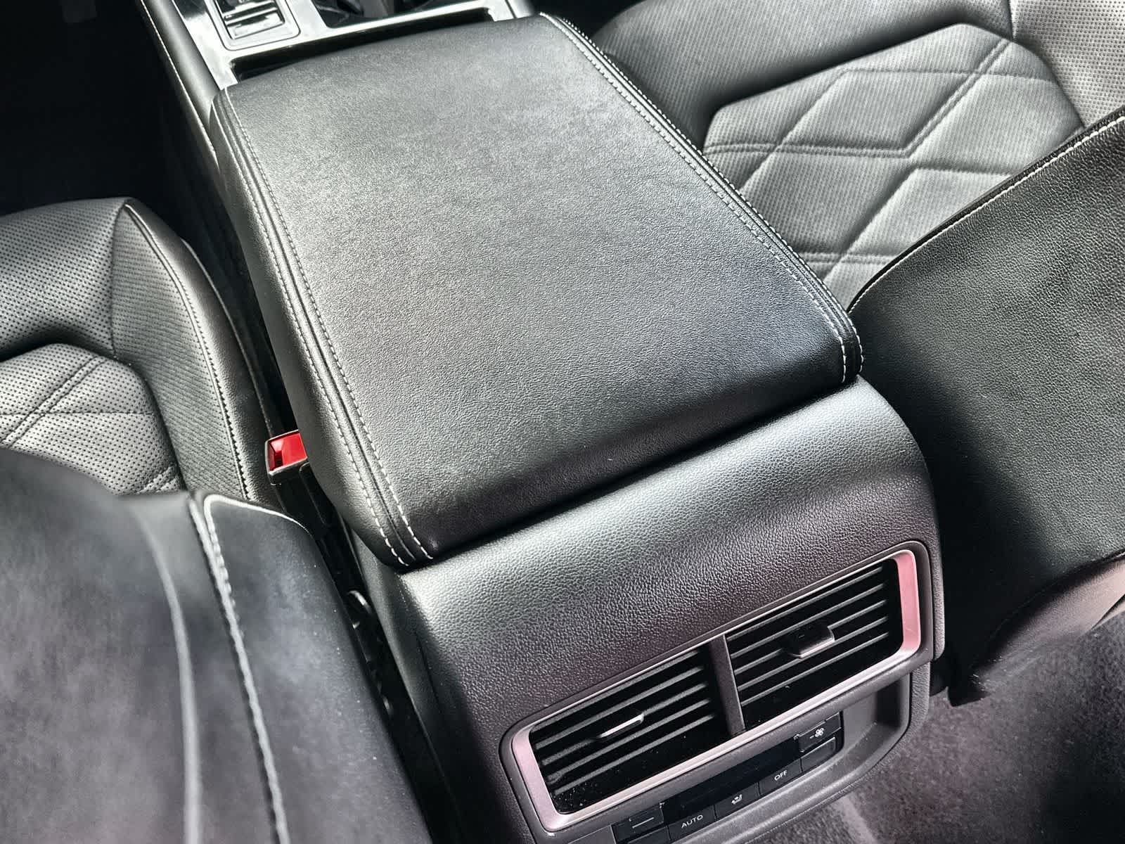 Thumbnail: 2024 Volkswagen Atlas - 22