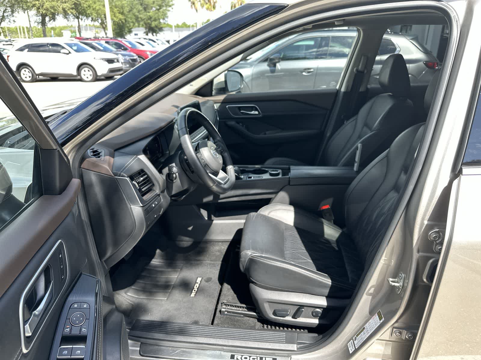 Thumbnail: 2021 Nissan Rogue - 2