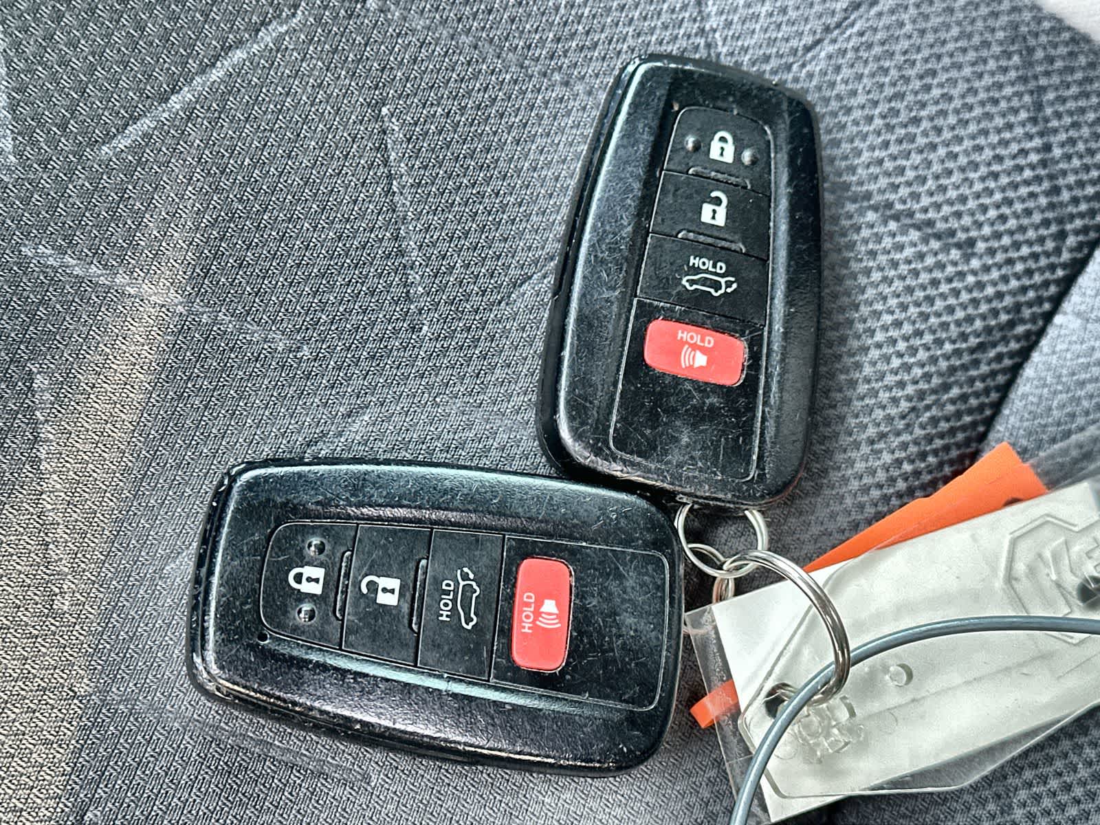 Thumbnail: 2019 Toyota RAV4 - 20