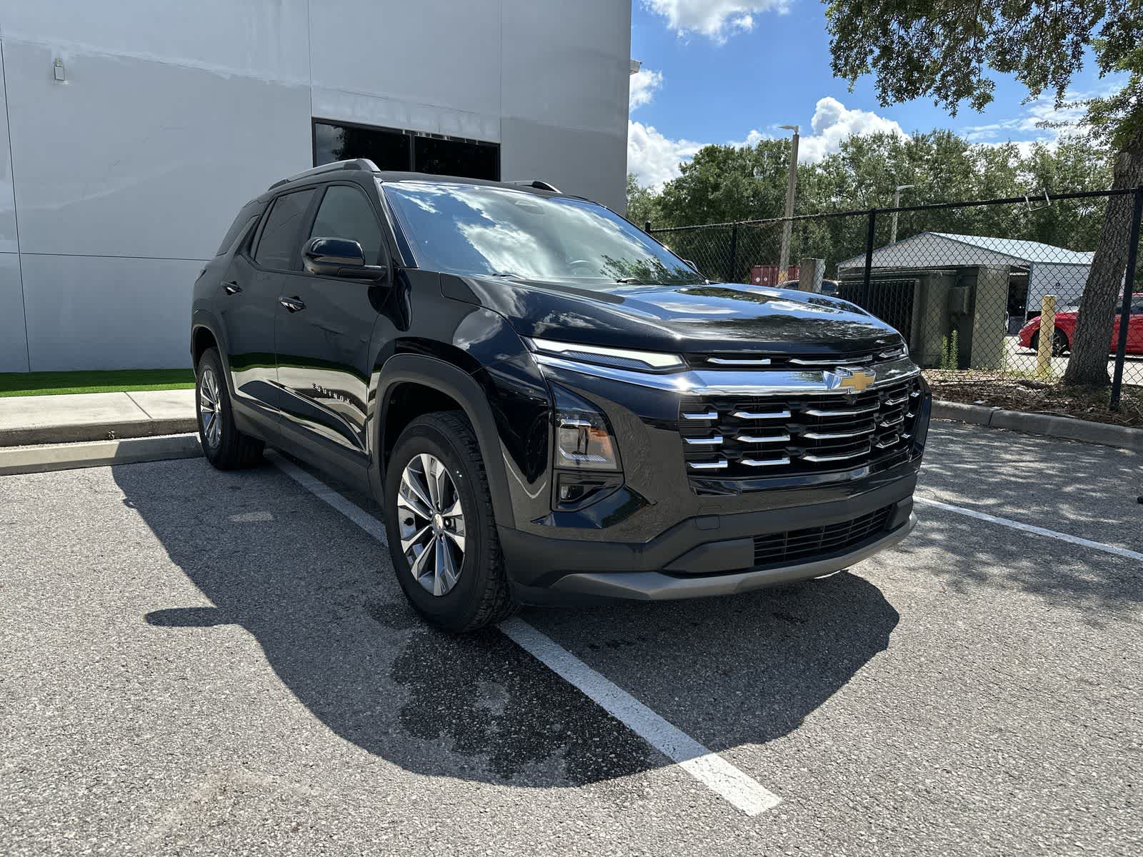 Thumbnail: 2025 Chevrolet Equinox - 11