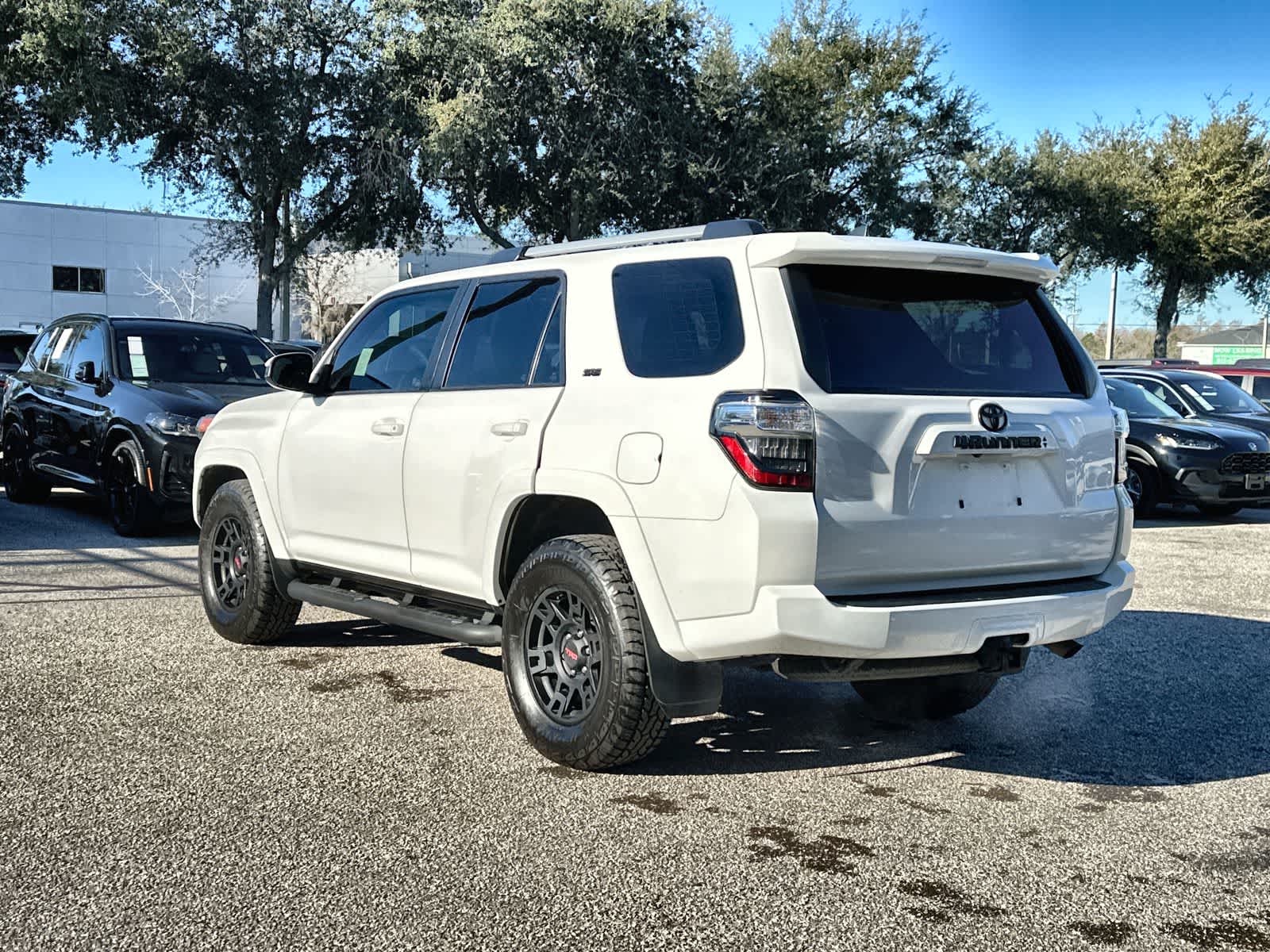 Thumbnail: 2023 Toyota 4Runner - 4