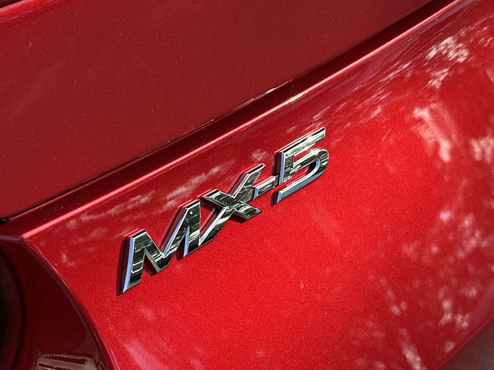 Thumbnail: 2017 Mazda MX-5 Miata - 7