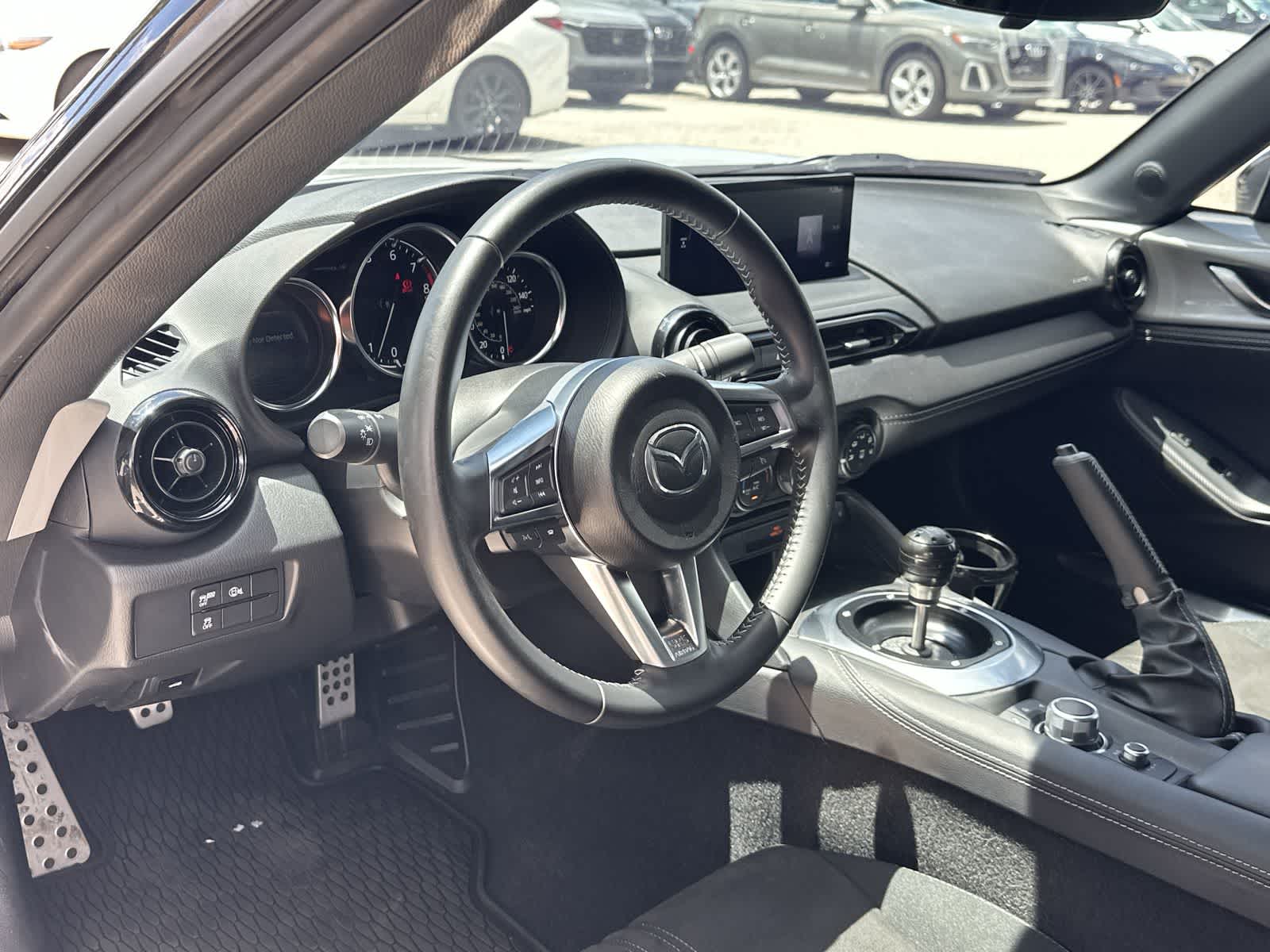 Thumbnail: 2025 Mazda MX-5 Miata - 16