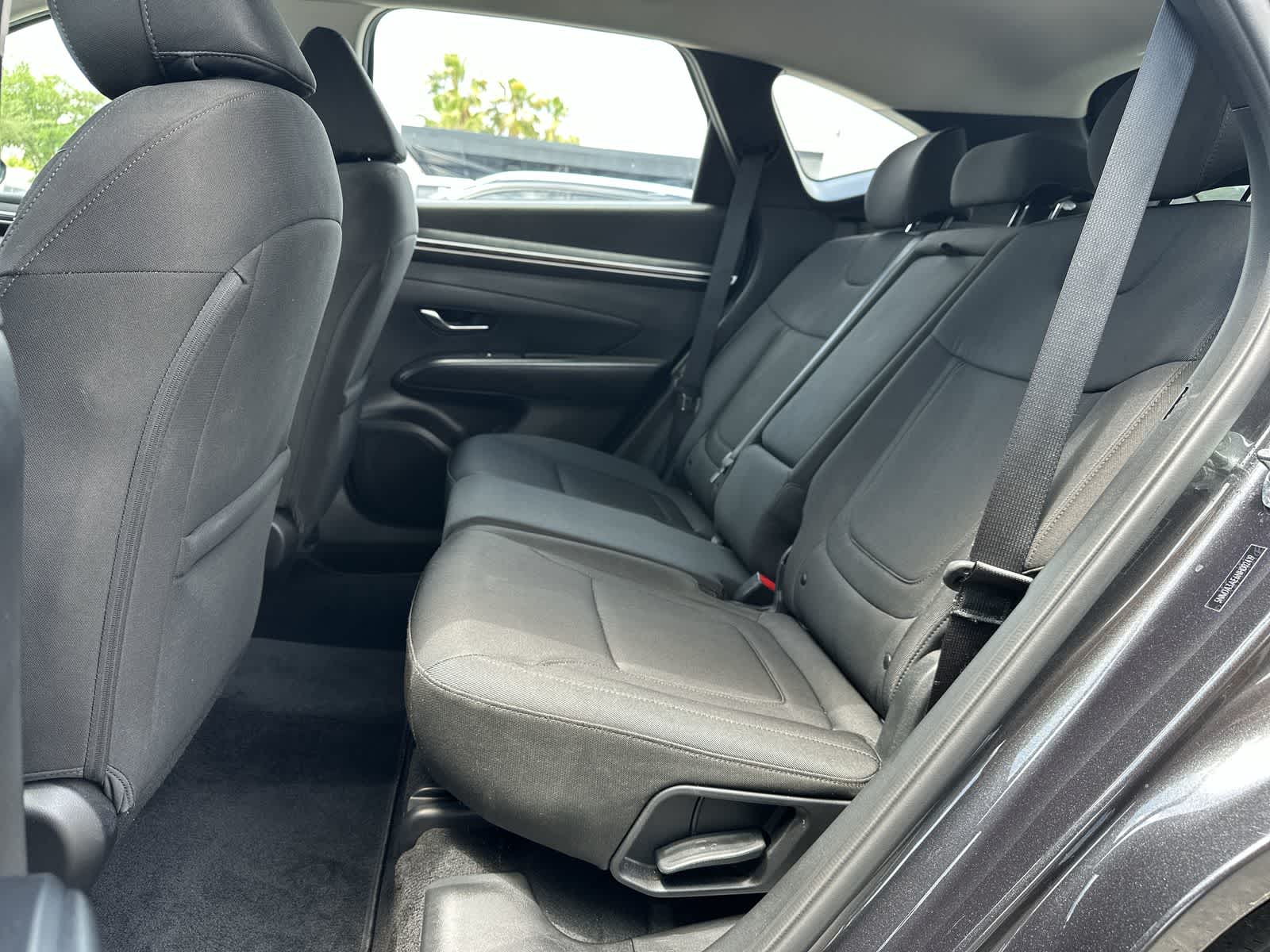 Thumbnail: 2022 Hyundai Tucson - 4