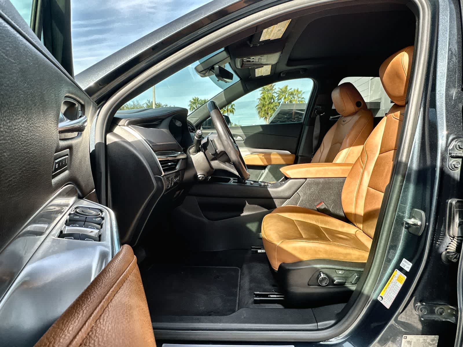 Thumbnail: 2019 Cadillac XT4 - 2