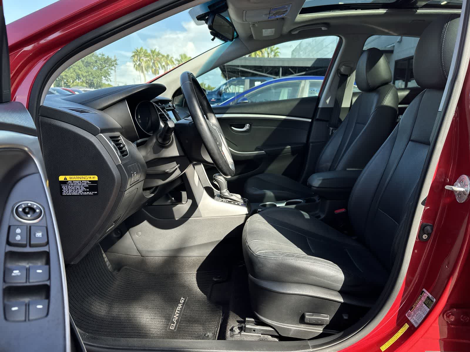 Thumbnail: 2015 Hyundai Elantra - 2