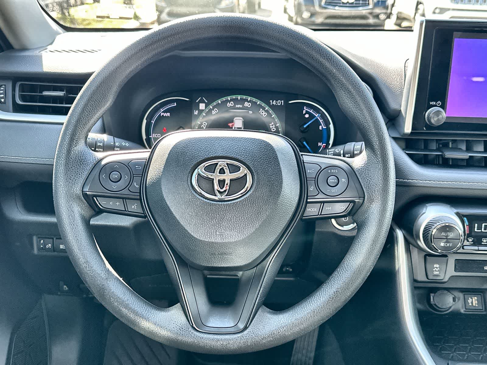 Thumbnail: 2023 Toyota RAV4 - 15