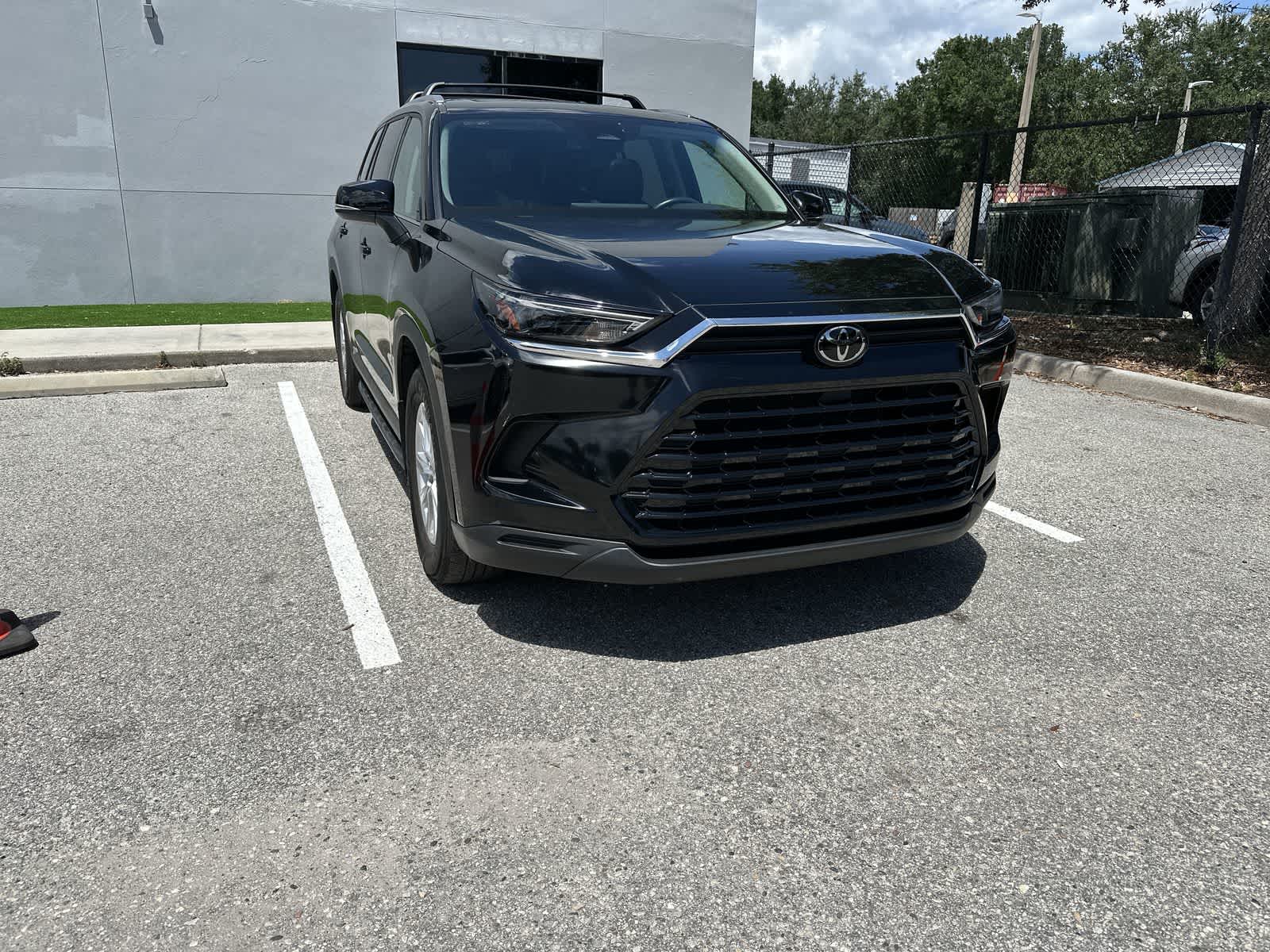 Thumbnail: 2024 Toyota Grand Highlander - 11