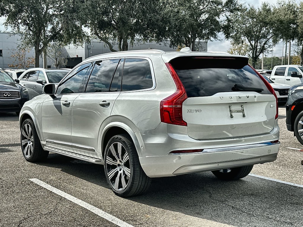Used 2022 Volvo XC90 Recharge Plug-In Hybrid Inscription SUV