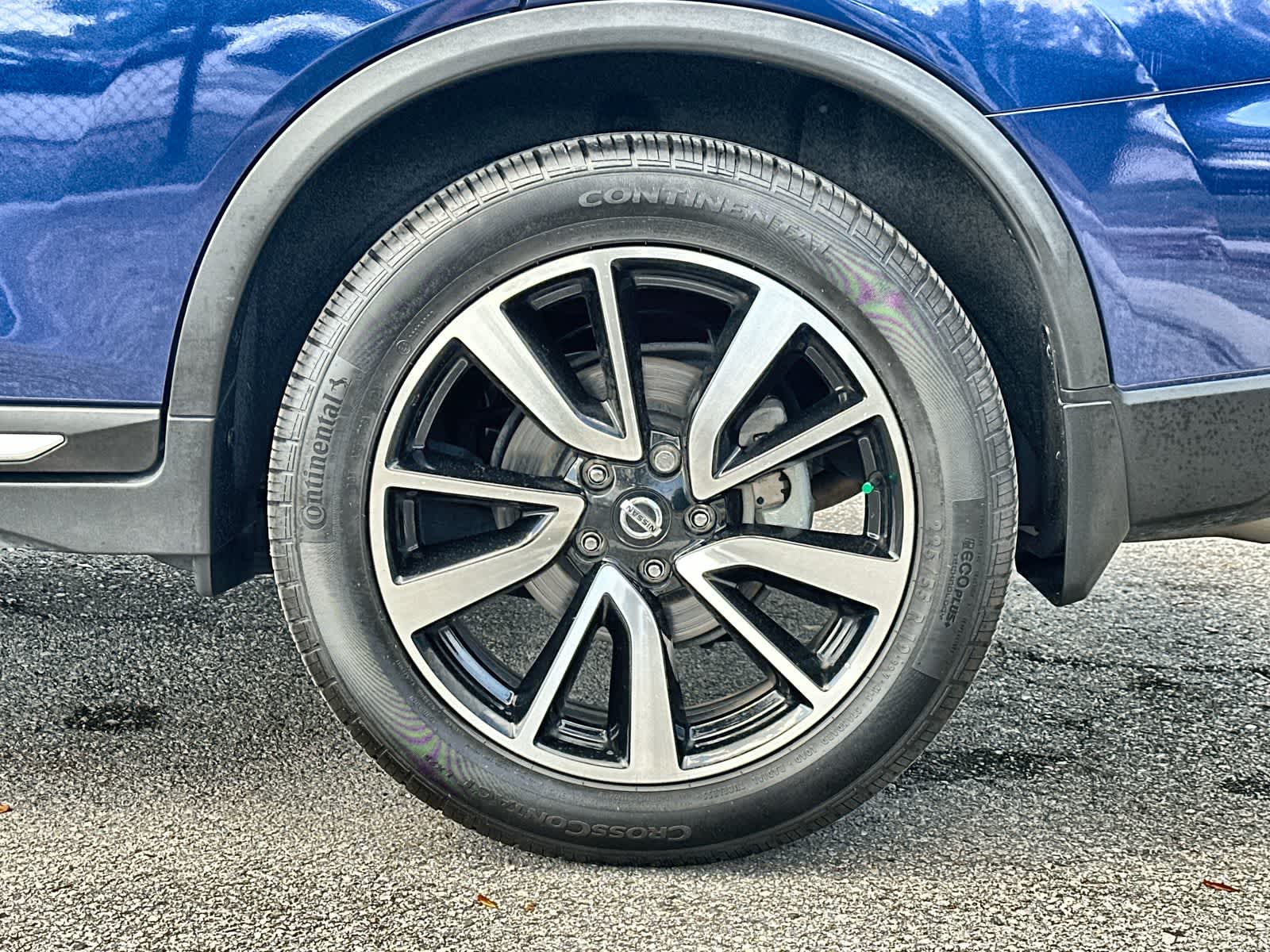 Thumbnail: 2018 Nissan Rogue - 14