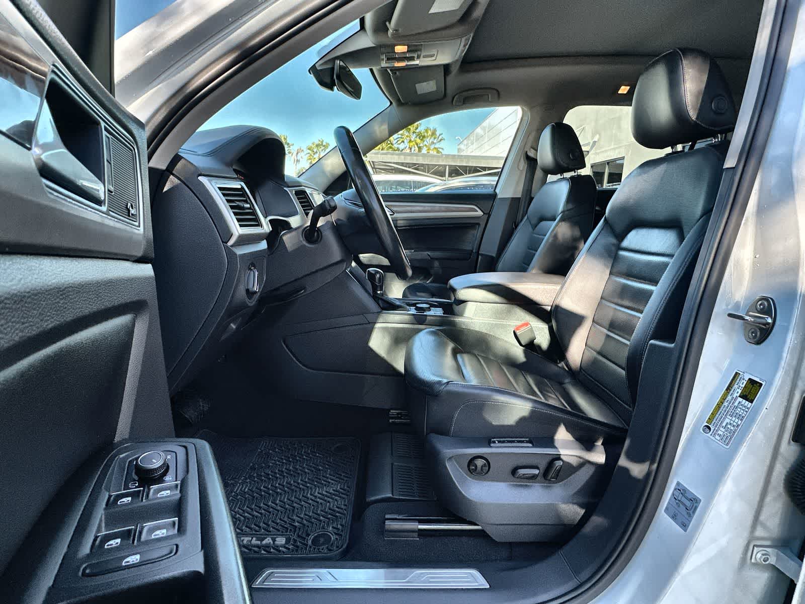 Thumbnail: 2018 Volkswagen Atlas - 11