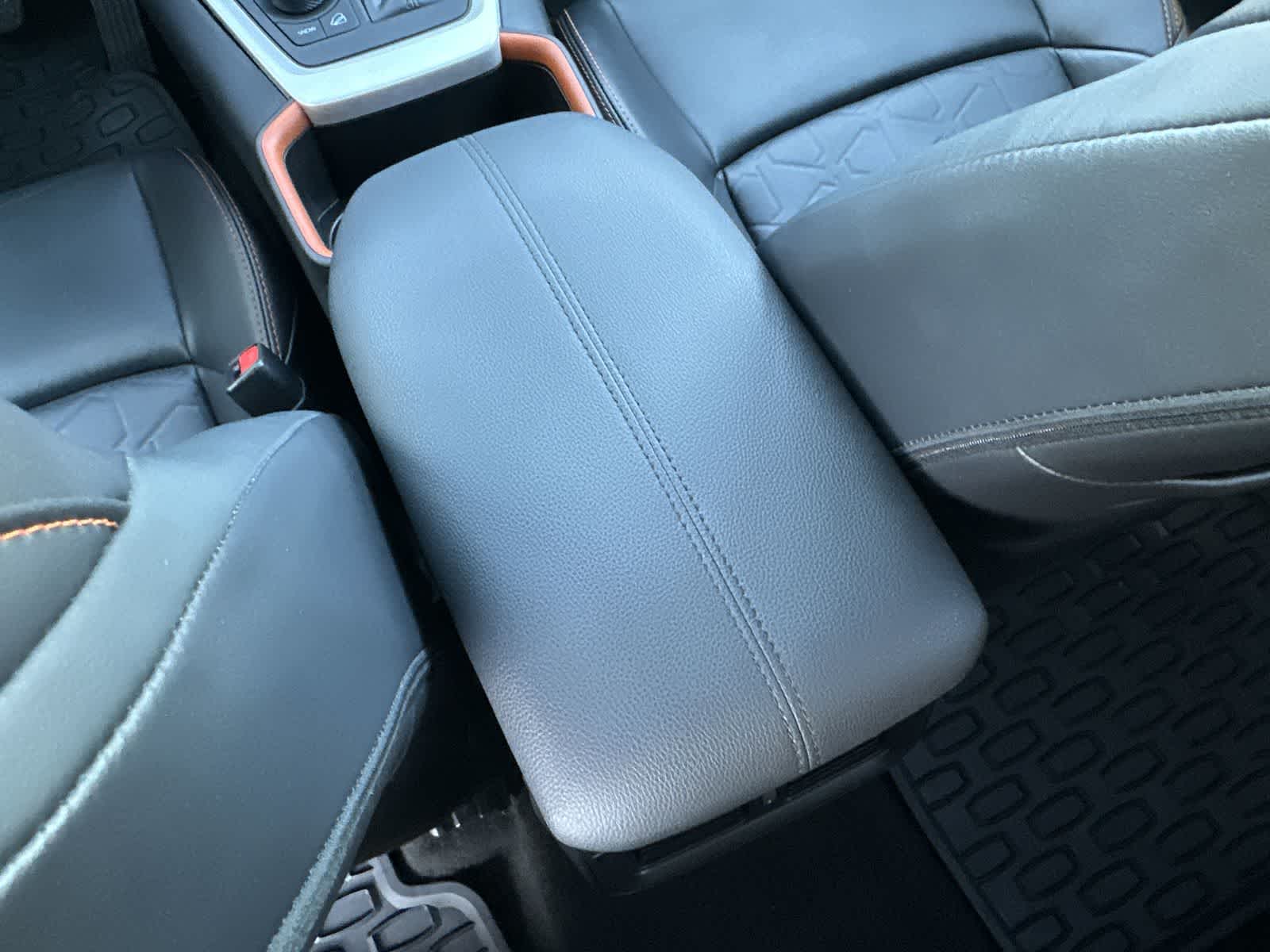 Thumbnail: 2024 Toyota RAV4 - 16