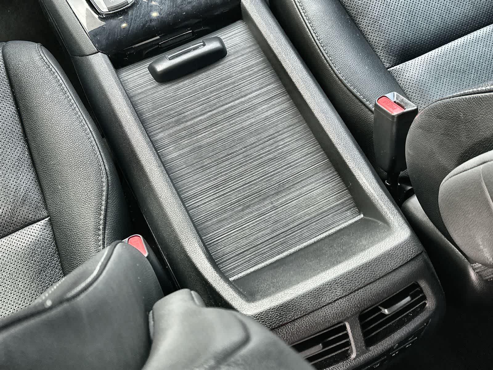 Thumbnail: 2021 Honda Pilot - 16