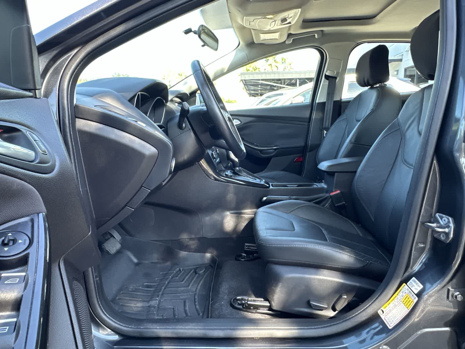 Thumbnail: 2016 Ford Focus - 2