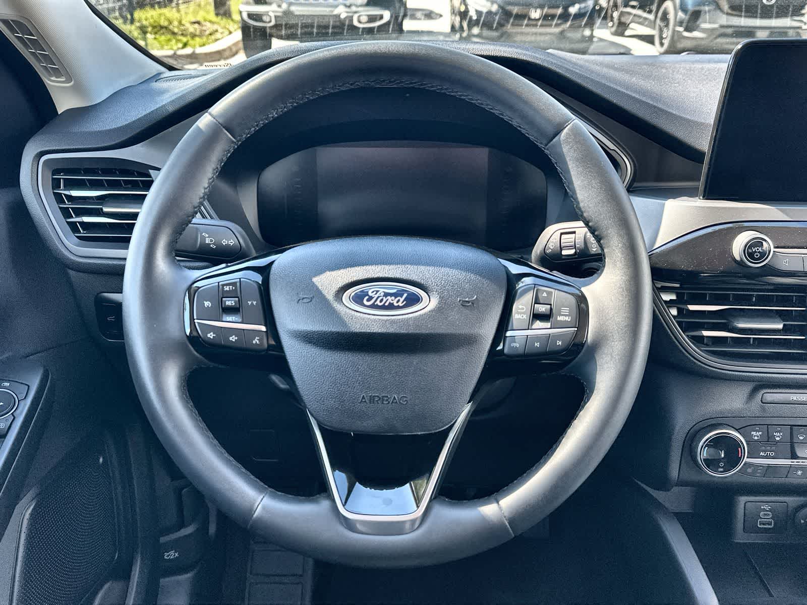 Thumbnail: 2024 Ford Escape - 16