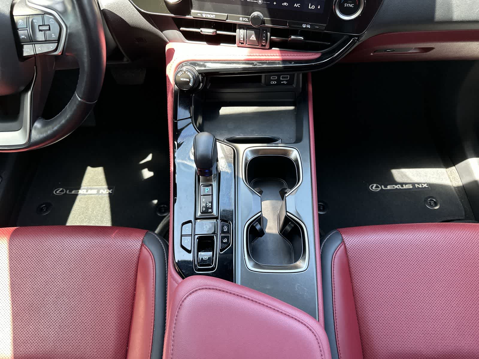 Thumbnail: 2024 Lexus ES - 20