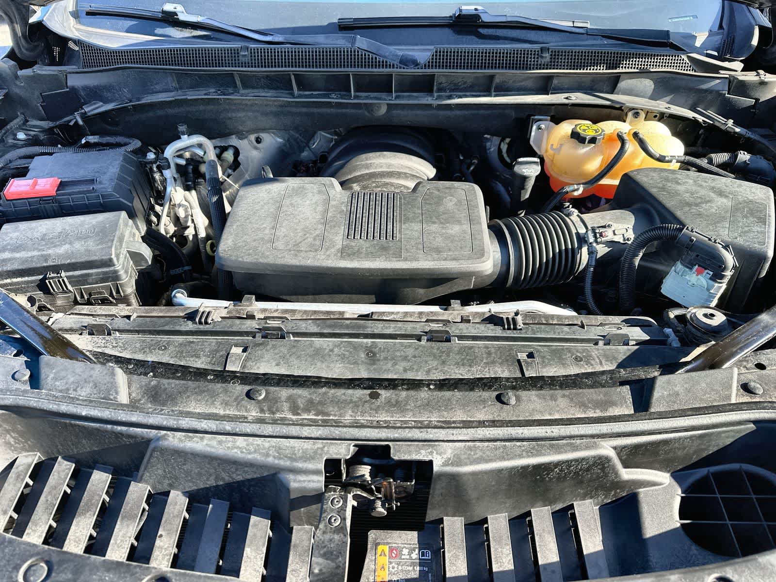 Thumbnail: 2022 Chevrolet Suburban - 9