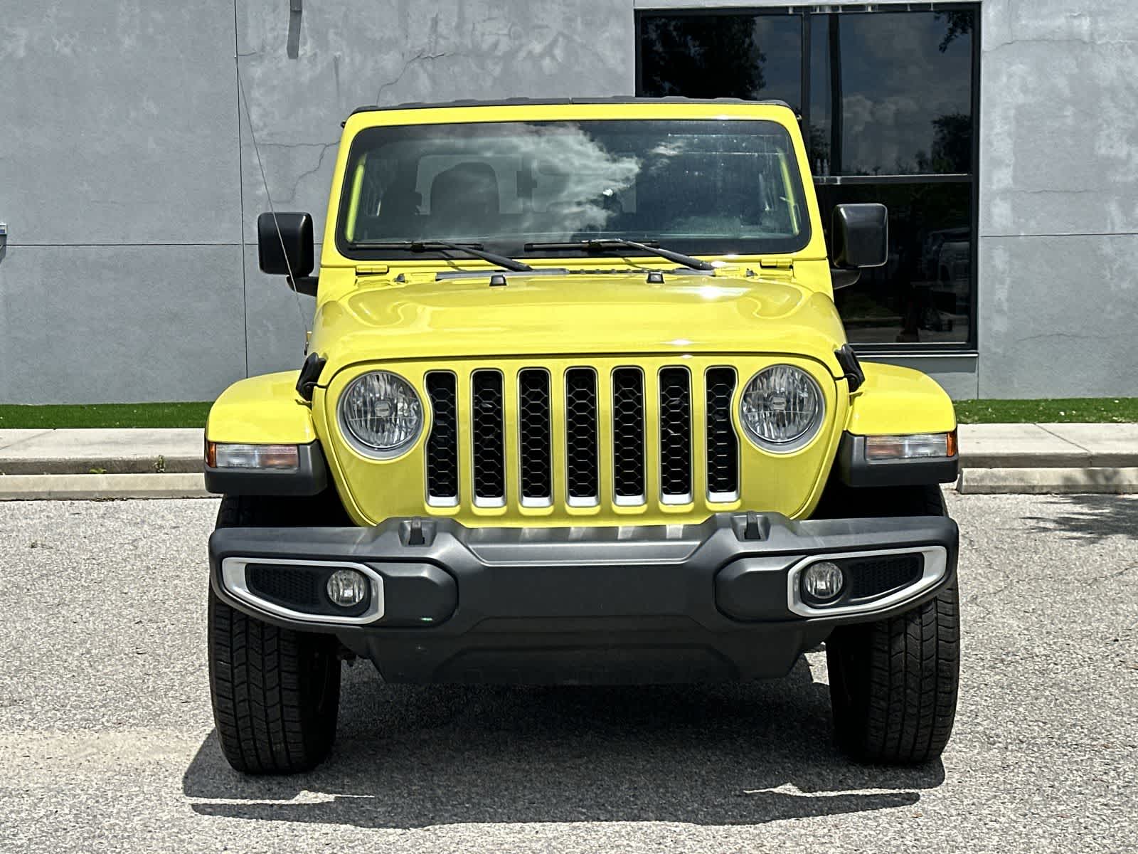Thumbnail: 2023 Jeep Gladiator - 6