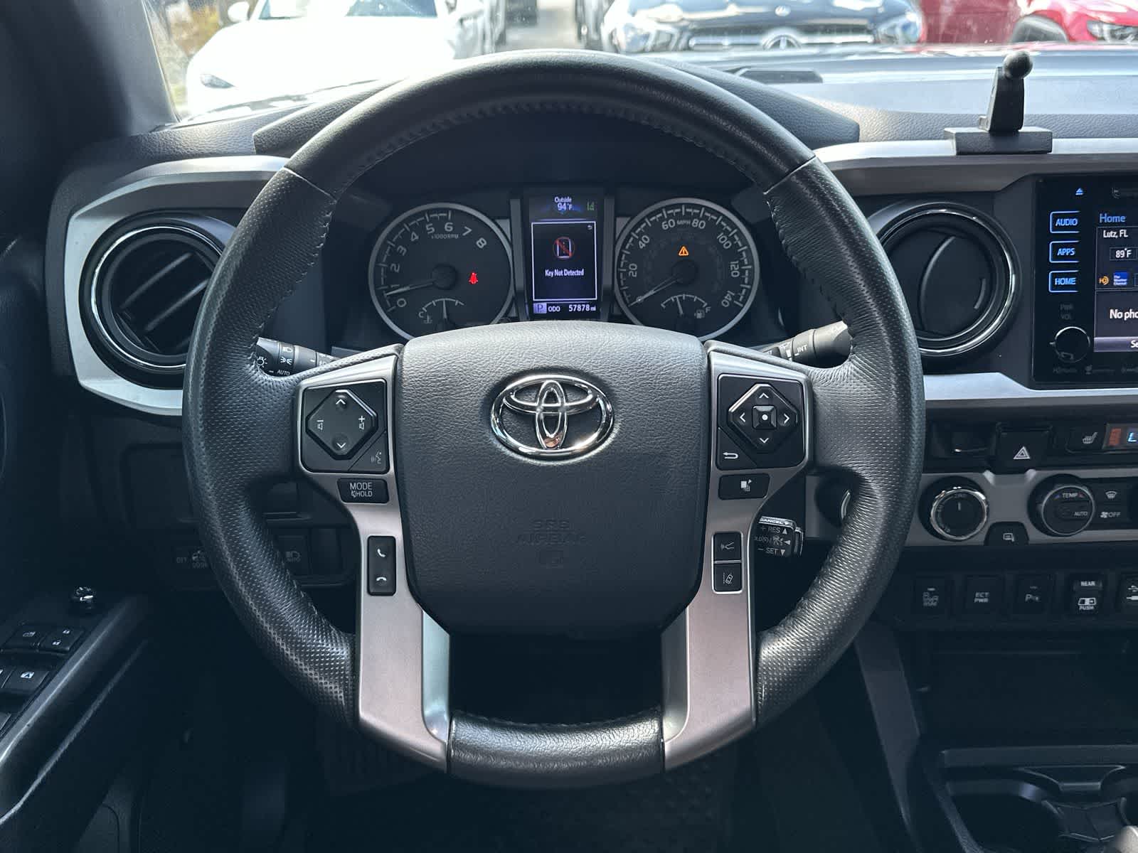 Thumbnail: 2018 Toyota Tacoma - 15