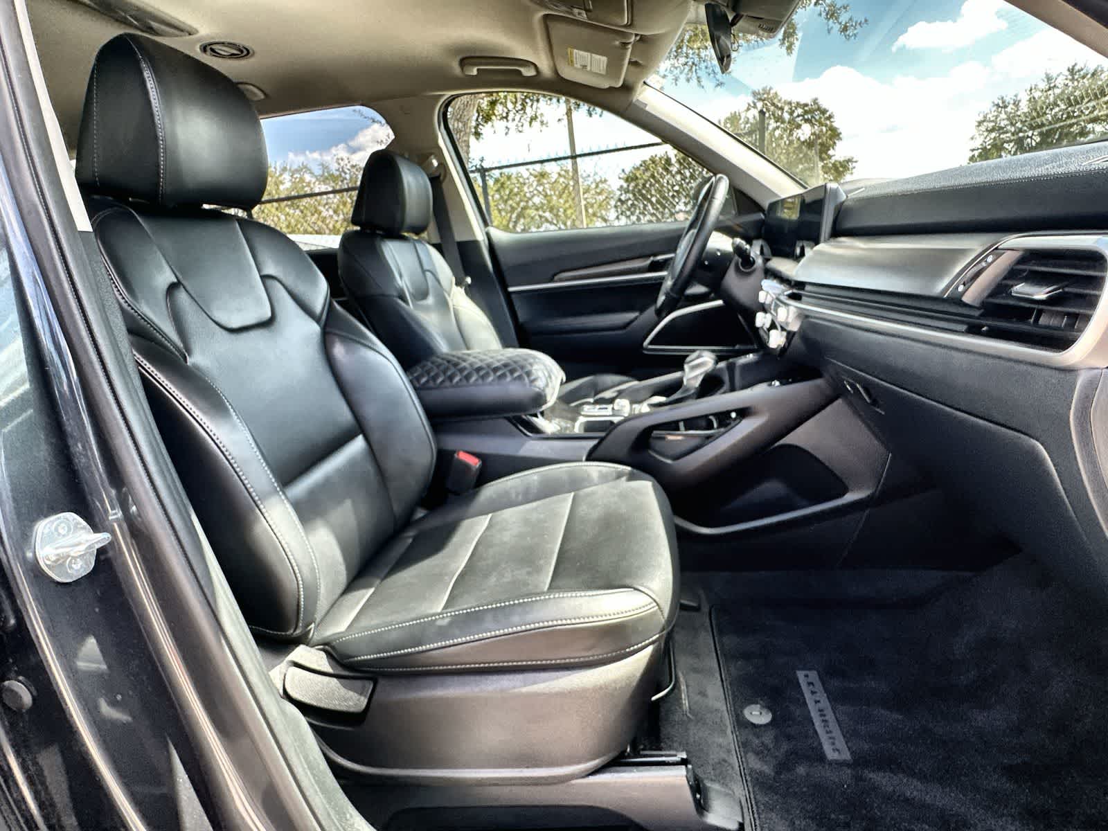 Thumbnail: 2024 Kia Telluride - 9